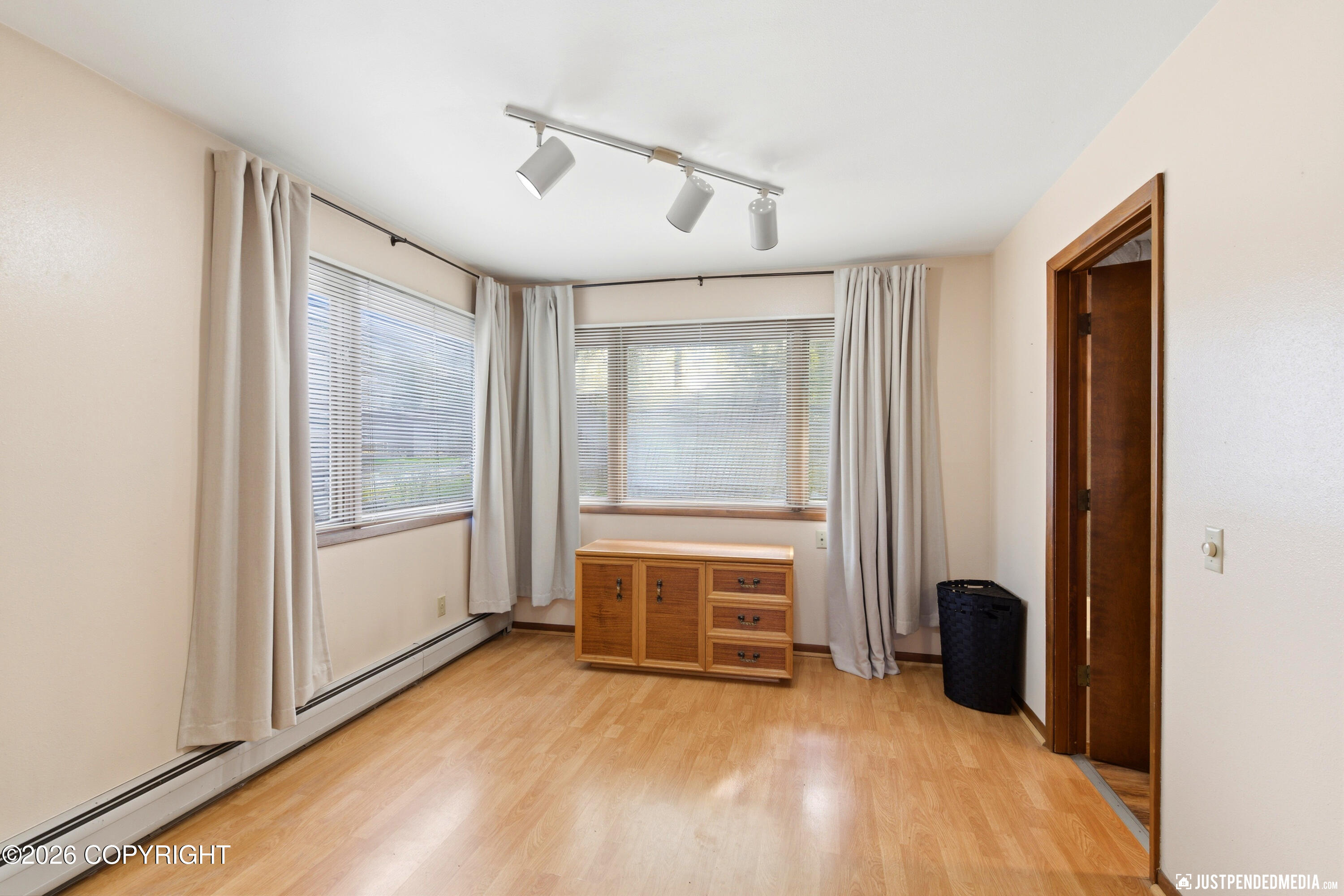 2913 Wentworth Street Property Photo 21