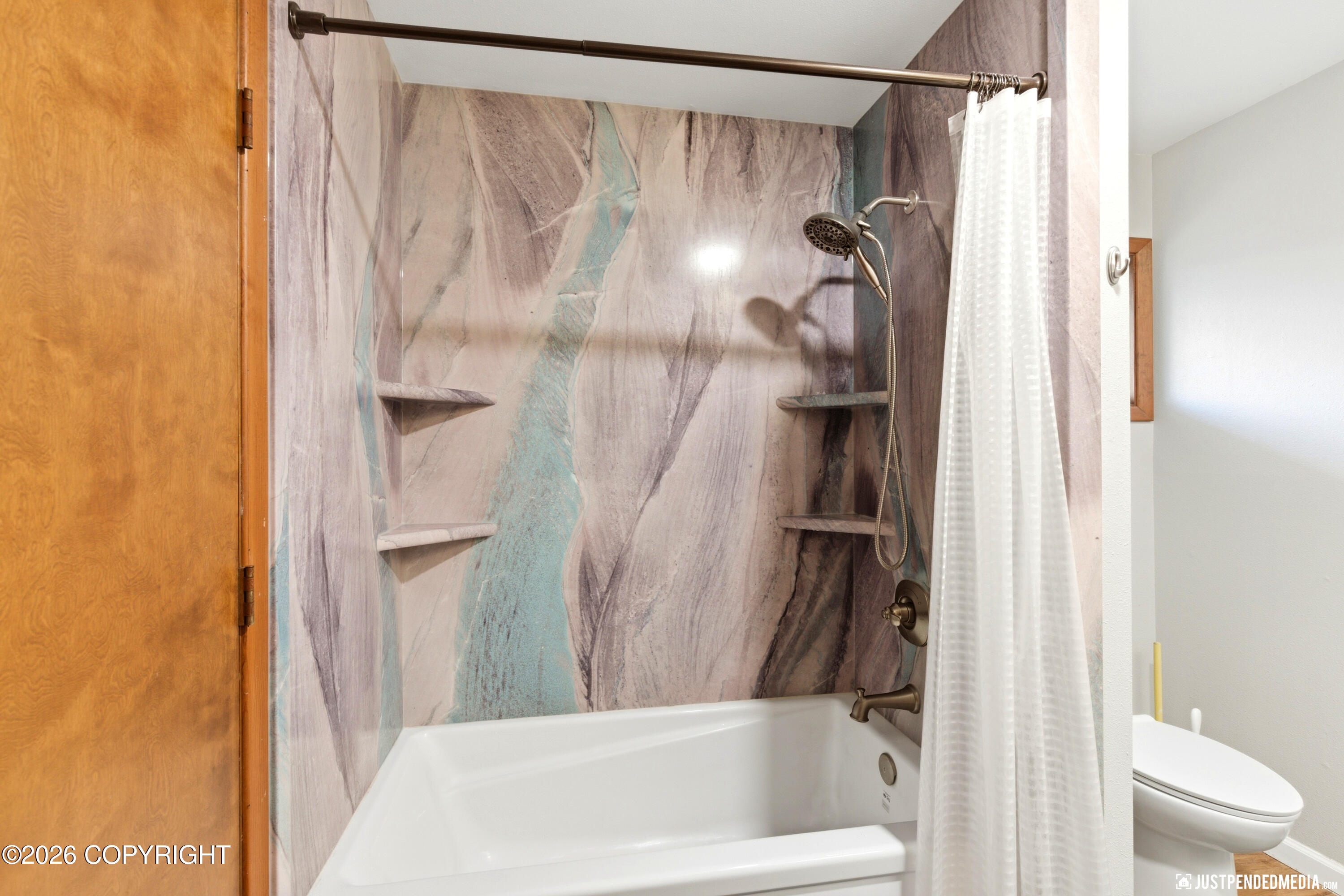 2913 Wentworth Street Property Photo 23