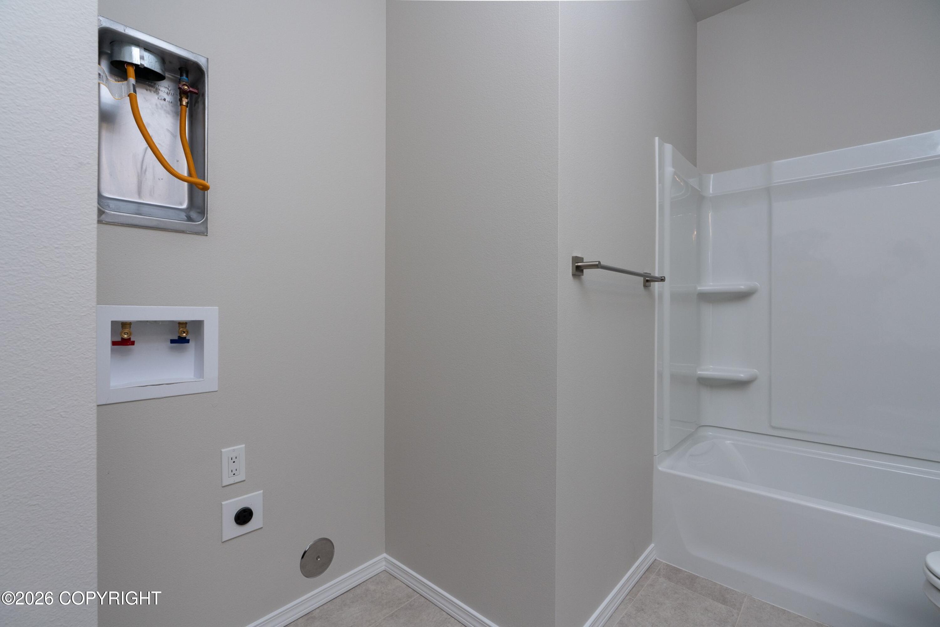 6142 Summit Court L31 Property Photo 19