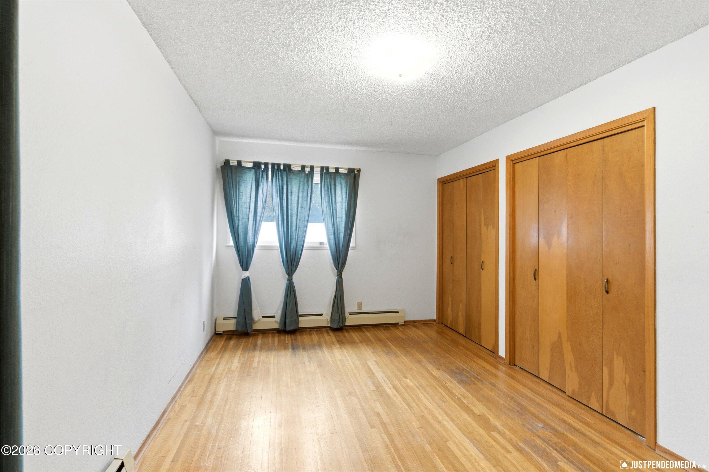 11901 Hillside Drive Property Photo 14