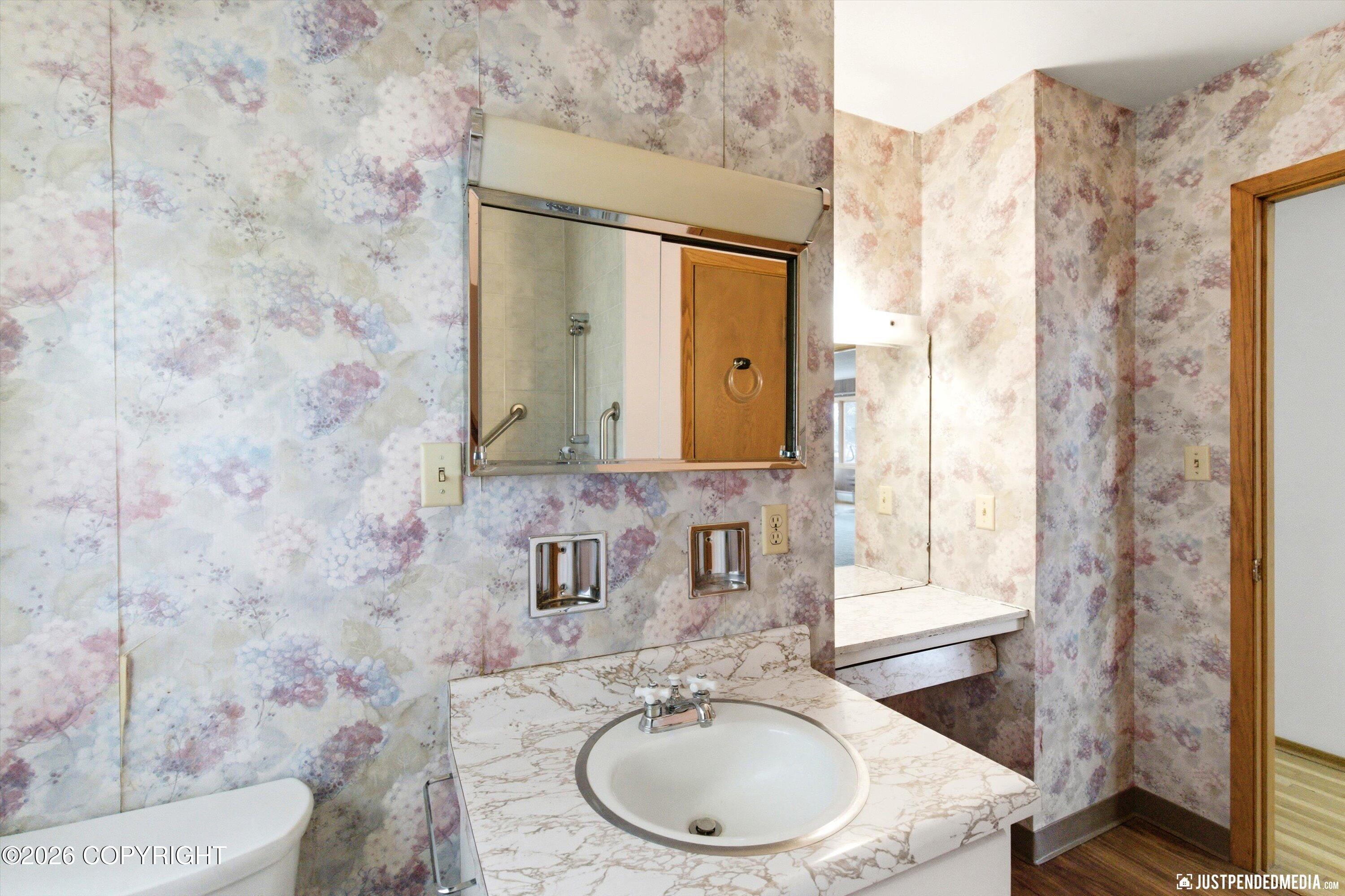 11901 Hillside Drive Property Photo 20
