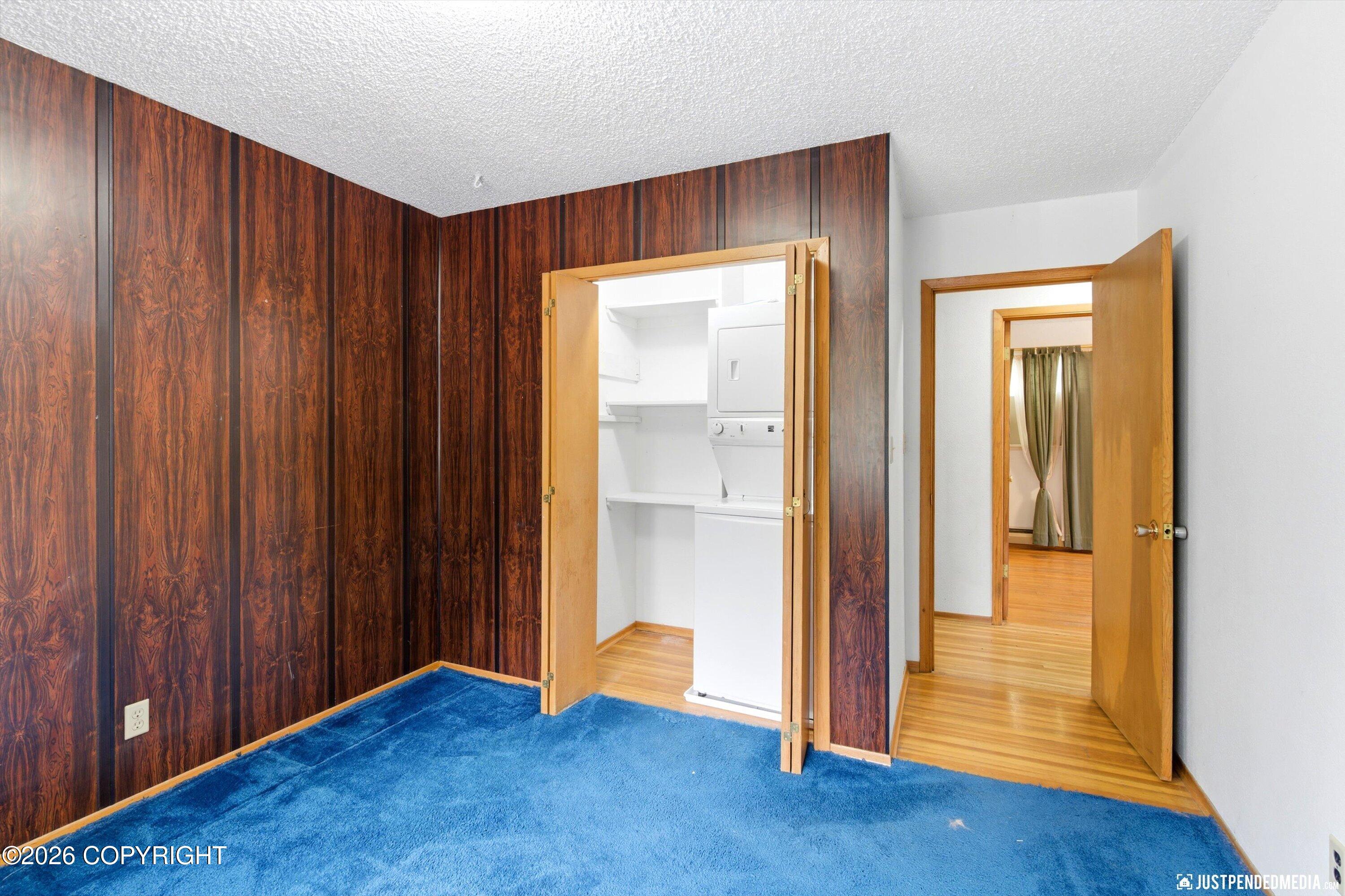 11901 Hillside Drive Property Photo 22