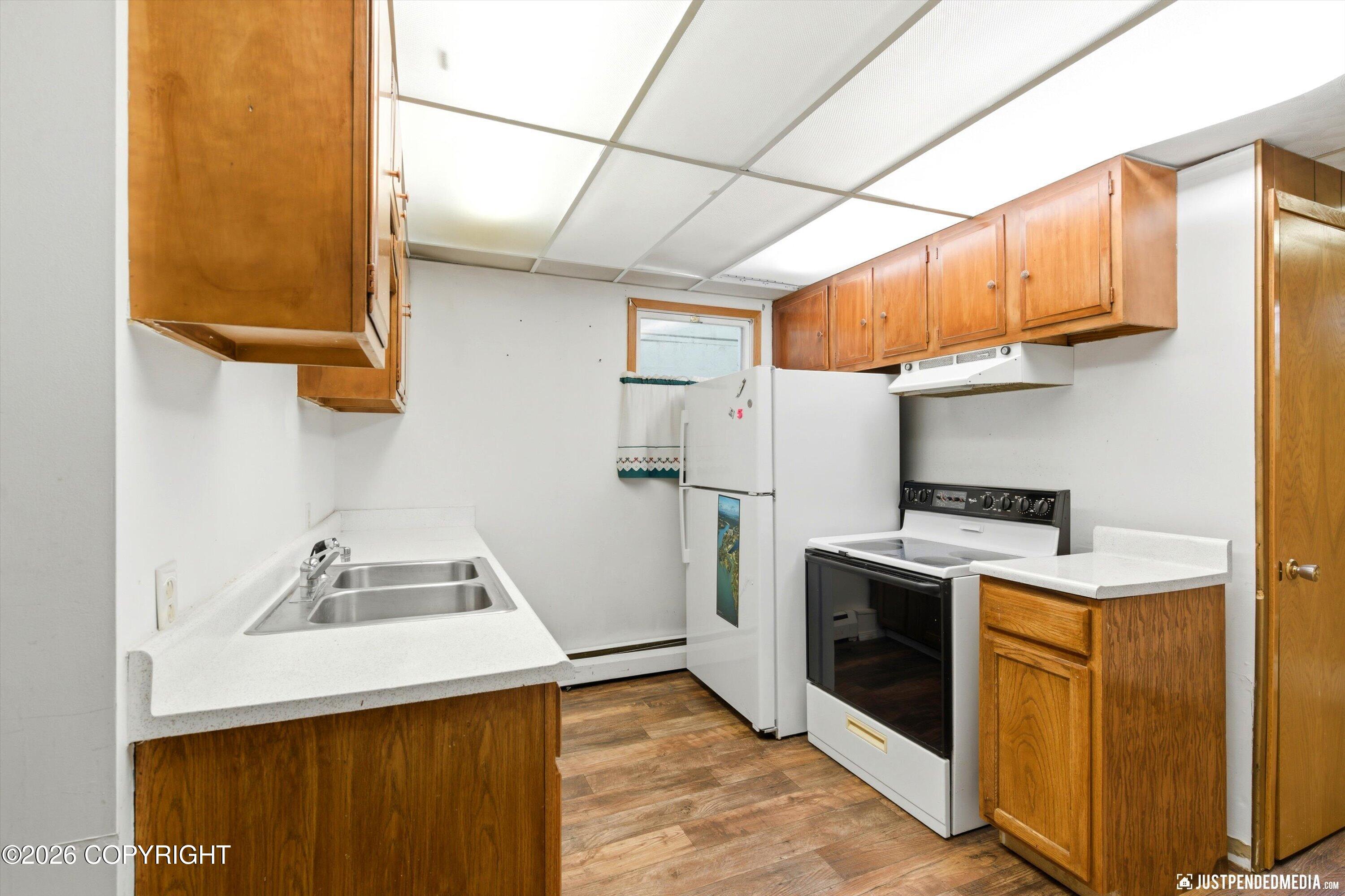 11901 Hillside Drive Property Photo 25