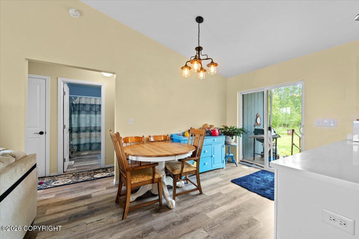 4008 S Preston Hills Drive Property Photo 18