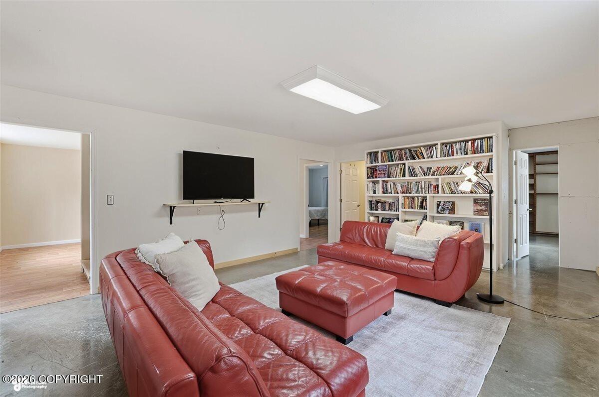 23322 Lowell Loop Property Photo 23
