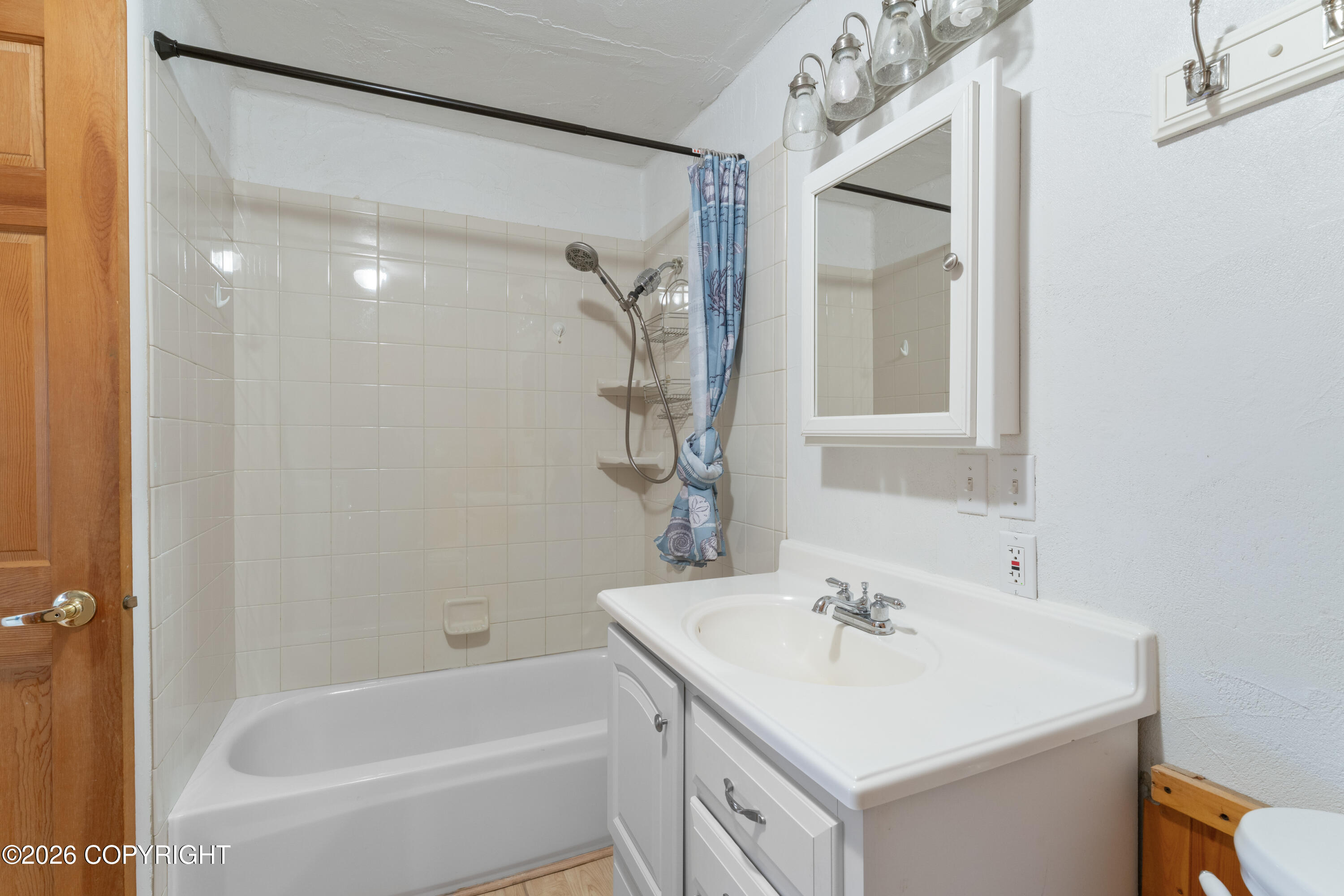 2300 N Laurel Drive Property Photo 38