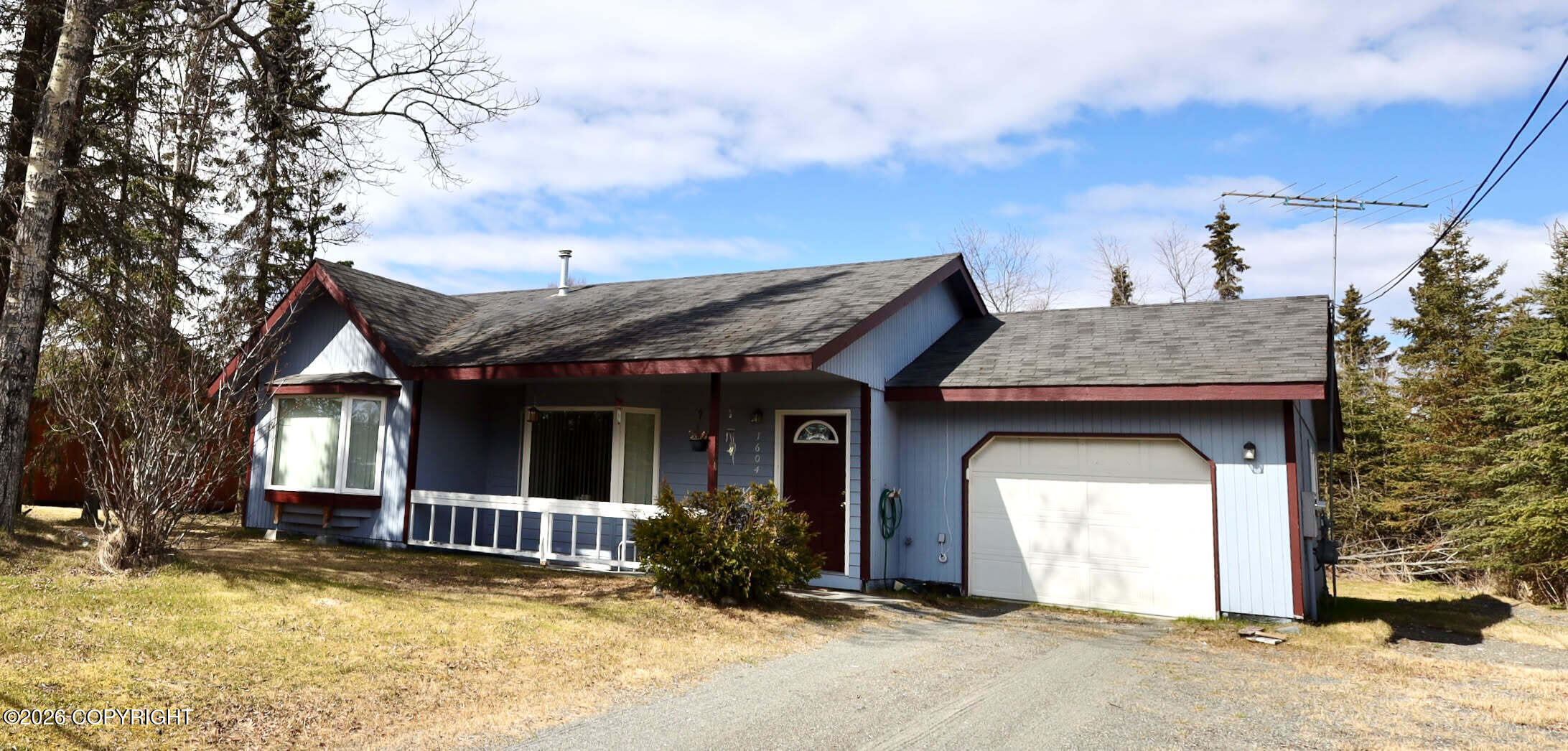 1604 Second Avenue Property Photo 1