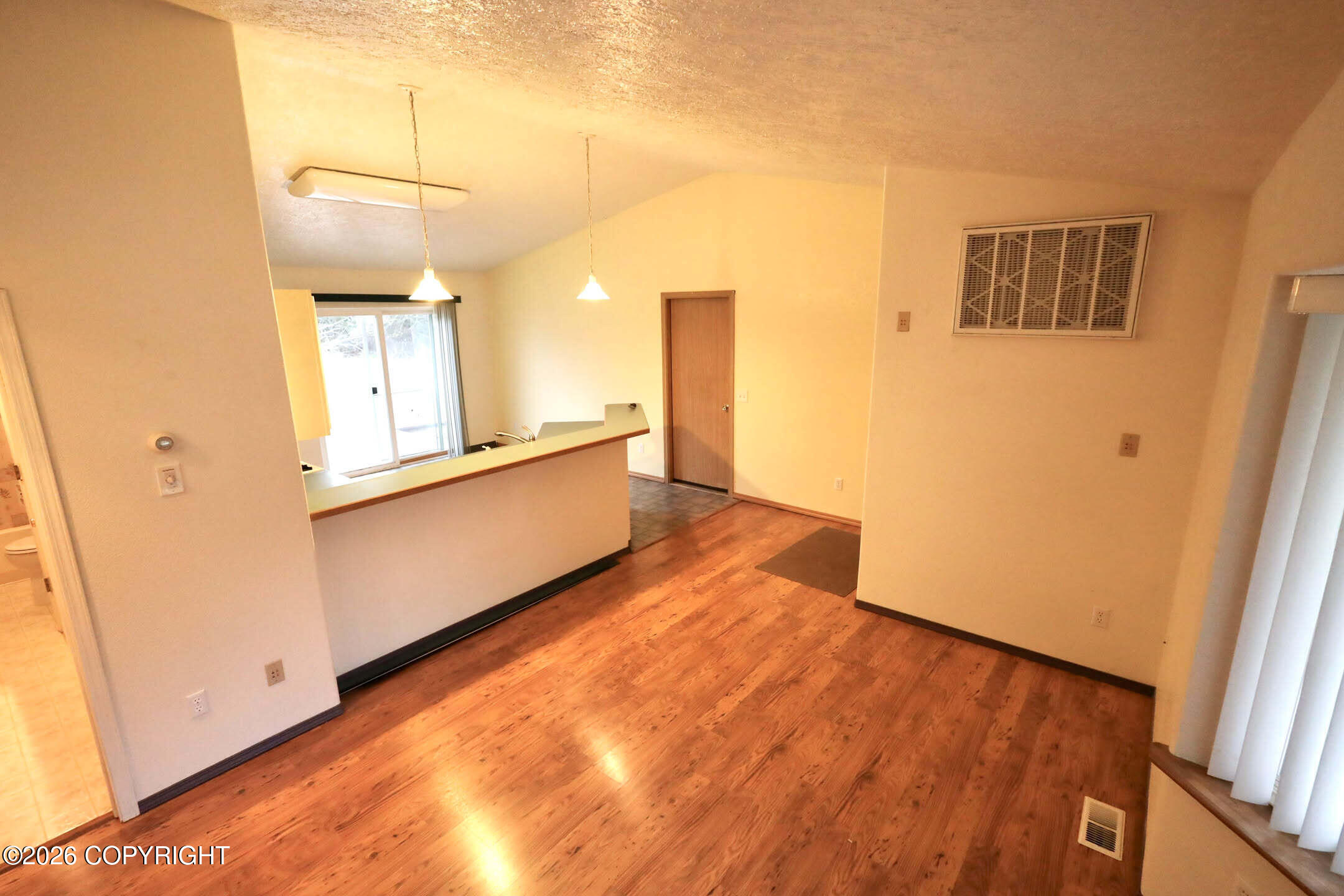 1604 Second Avenue Property Photo 6