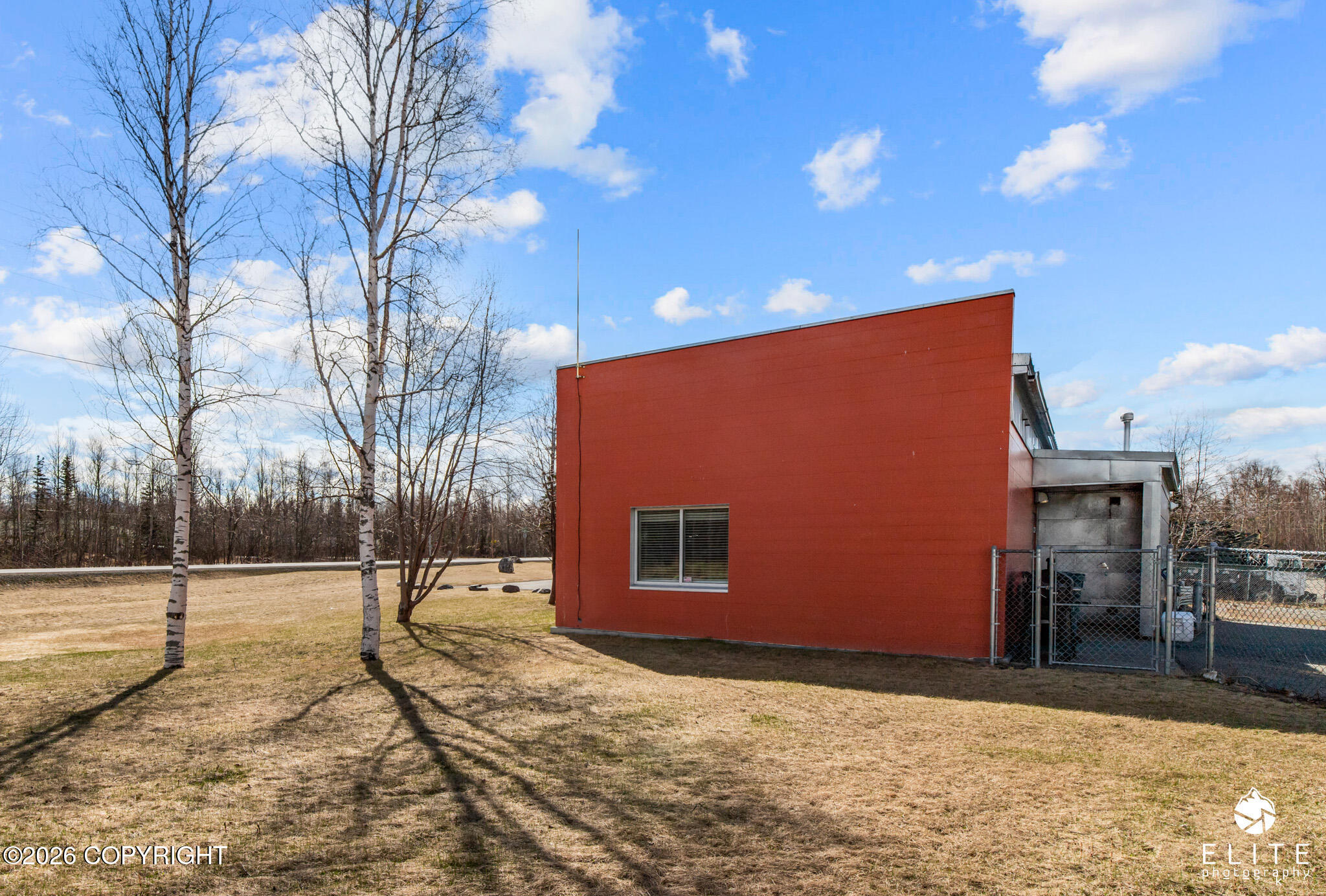 2400 E Polar Bear Drive Property Photo 43