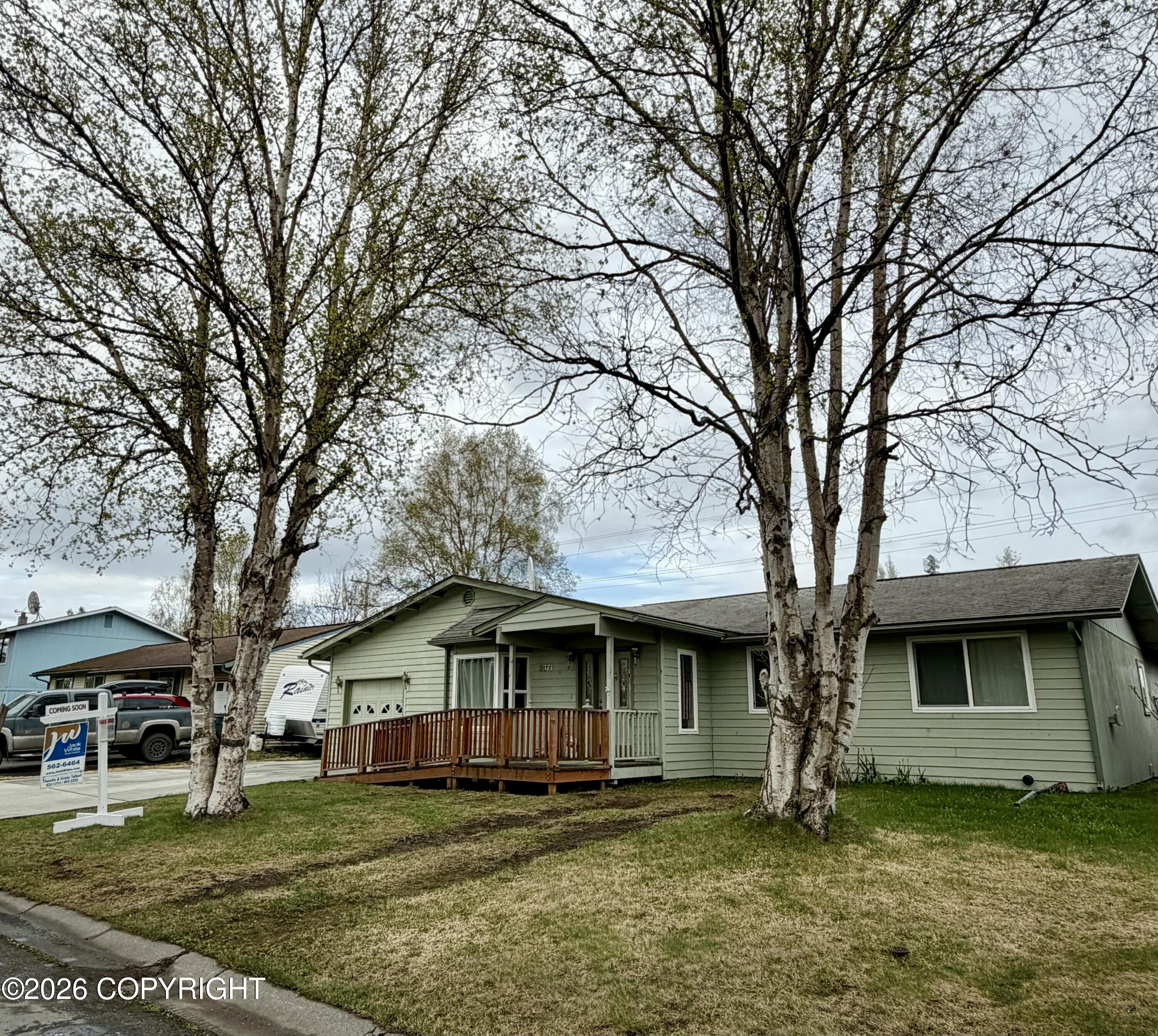 2571 Lyvona Lane Property Photo 1