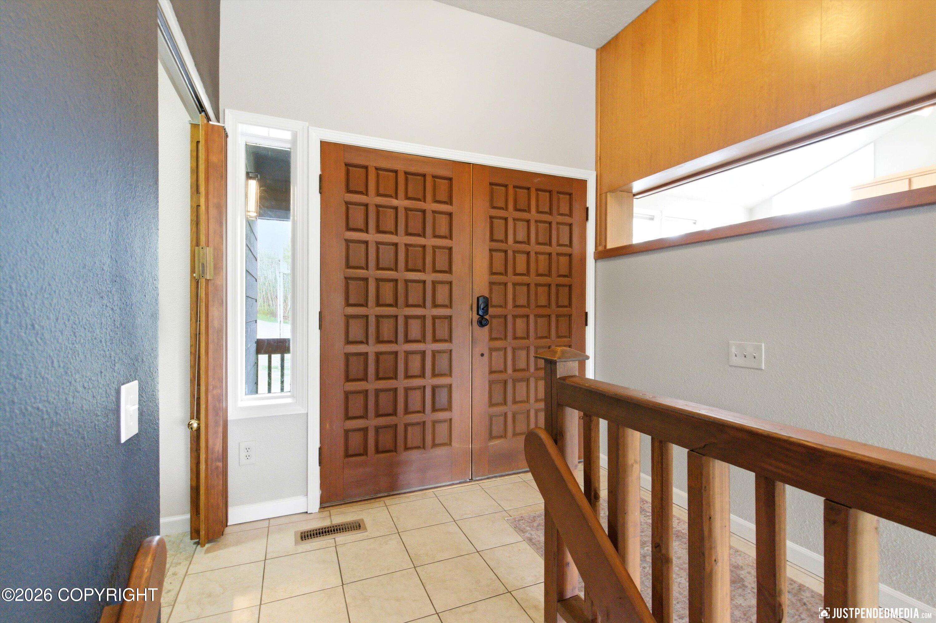 401 N Westcove Drive Property Photo 10