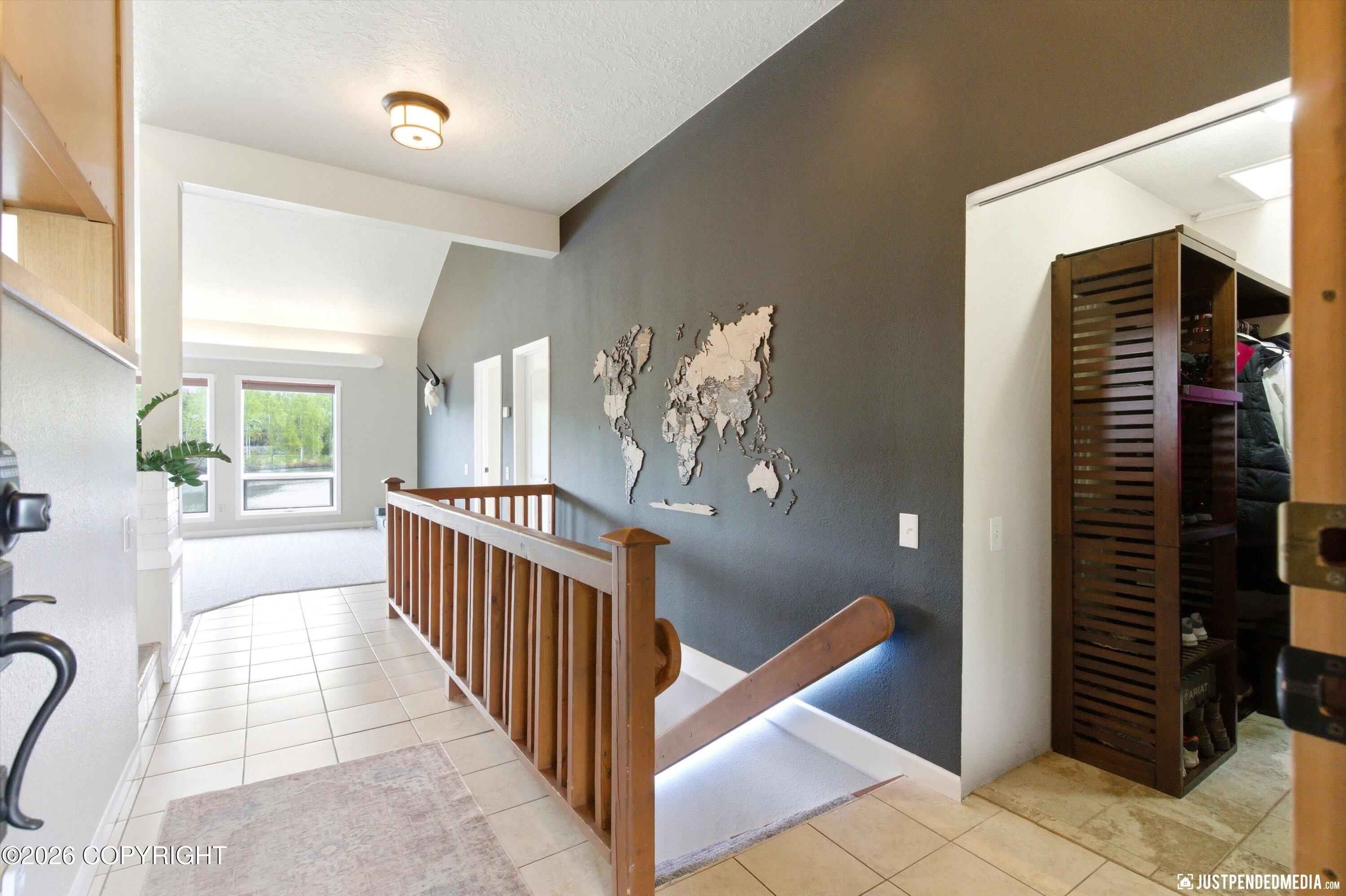 401 N Westcove Drive Property Photo 11