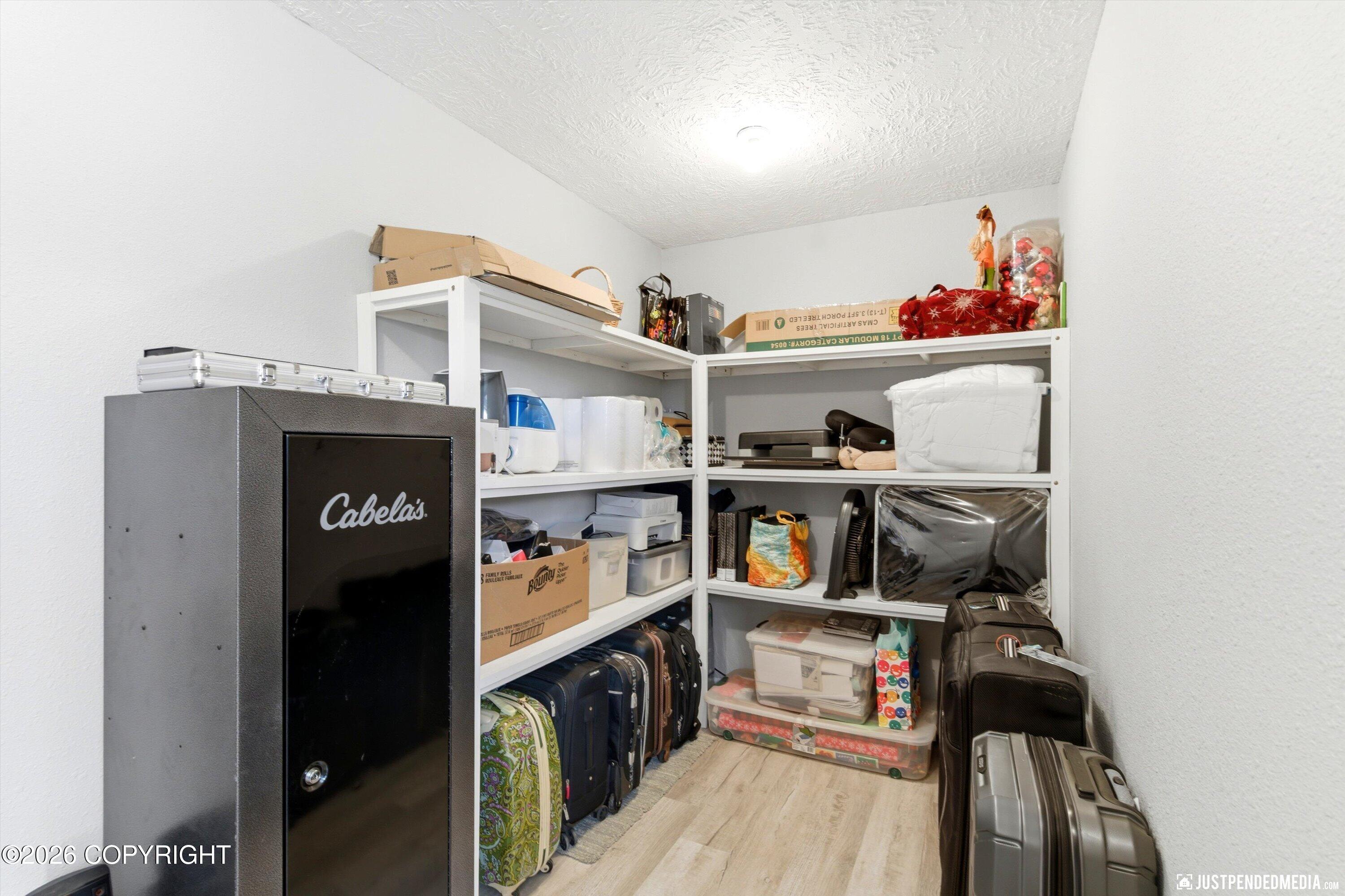 401 N Westcove Drive Property Photo 64