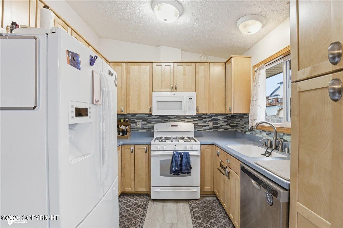 827 Norman Street Property Photo 10