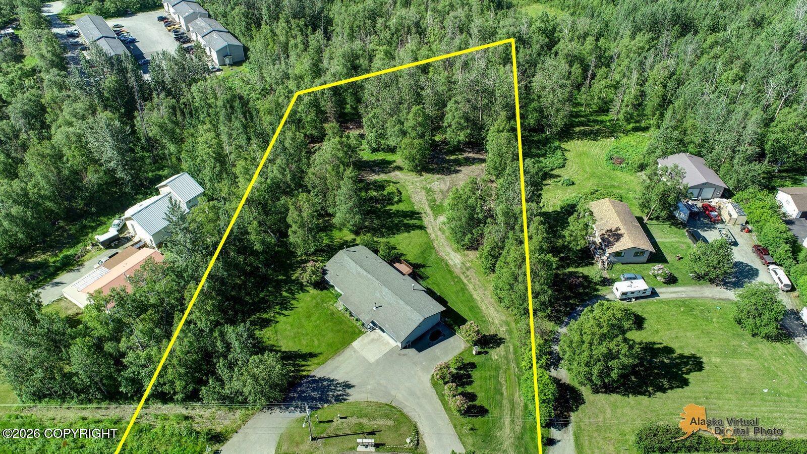 2630 E Whispering Woods Drive Property Photo 3