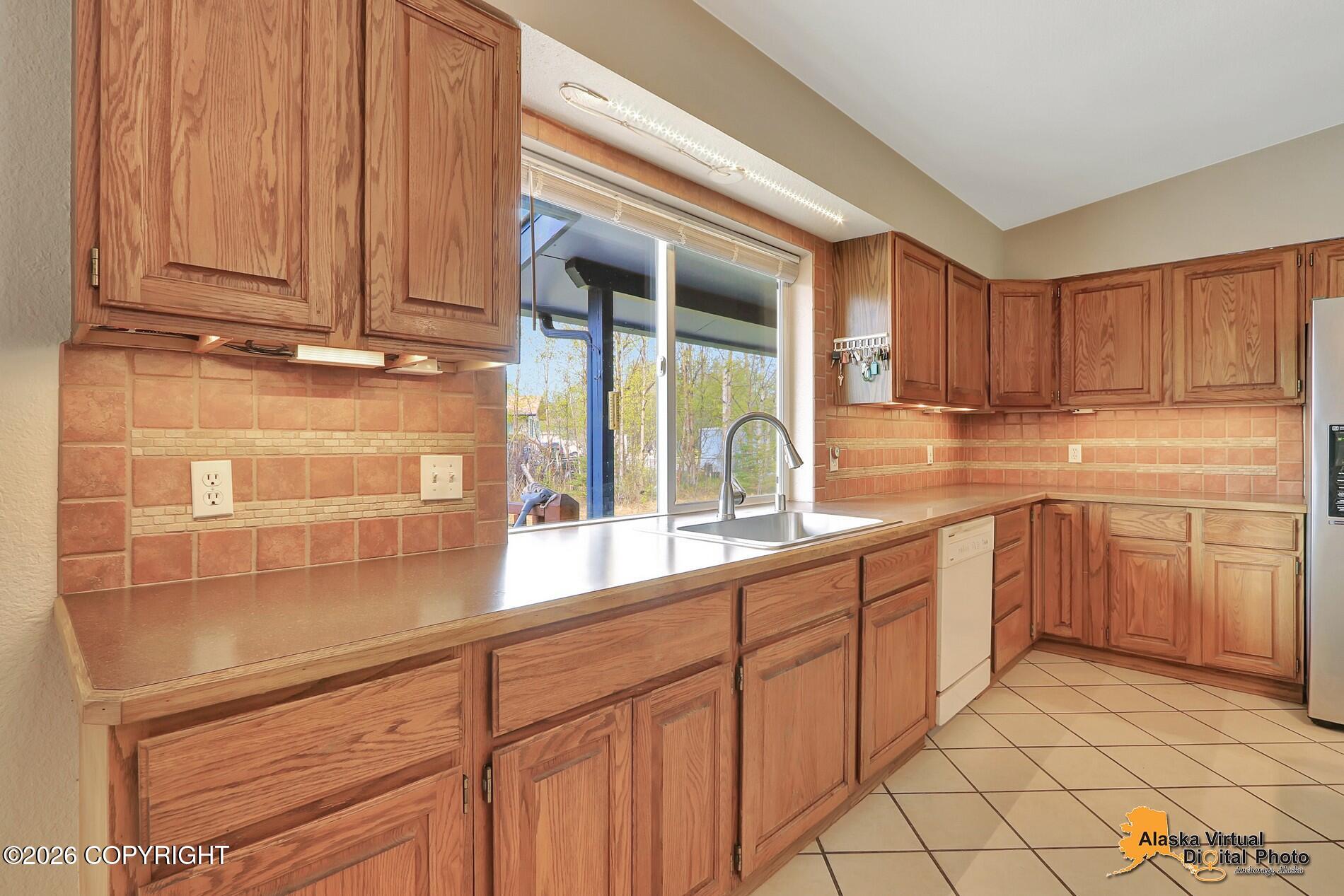 2630 E Whispering Woods Drive Property Photo 15