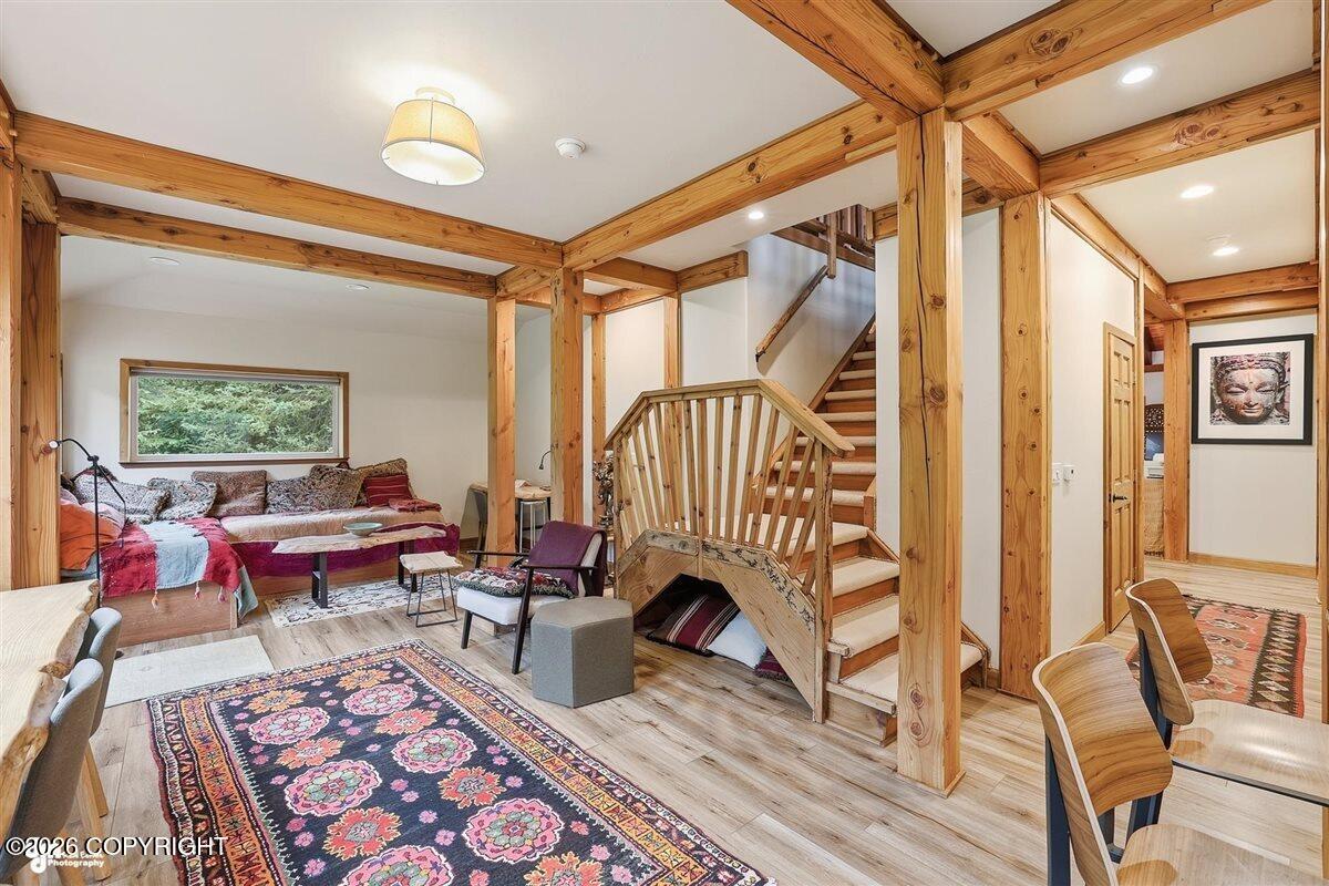 1125 Quinalt Avenue Property Photo 4