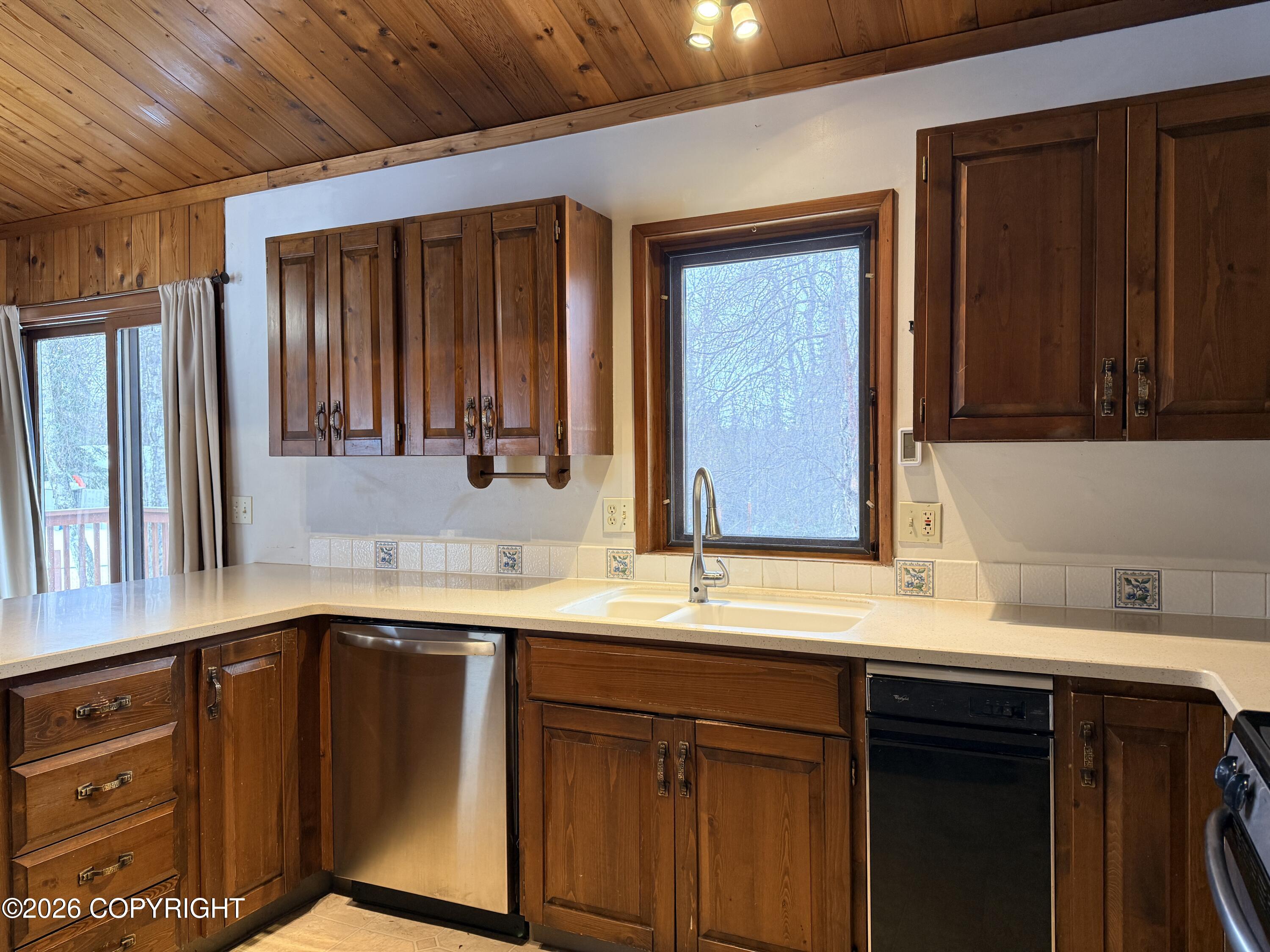265 Stacy Drive Property Photo 3