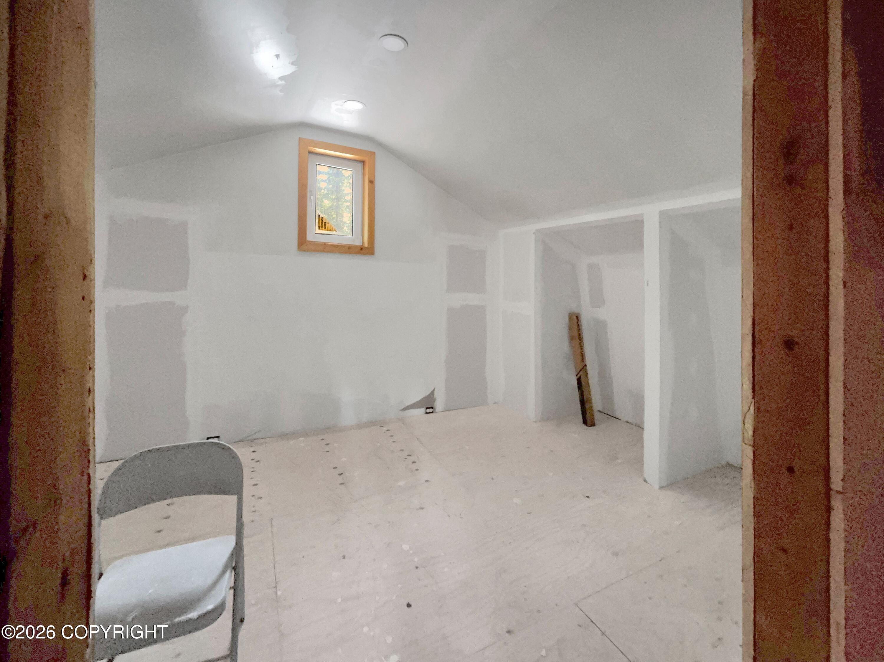 1318.5 Alaska Highway Property Photo 11