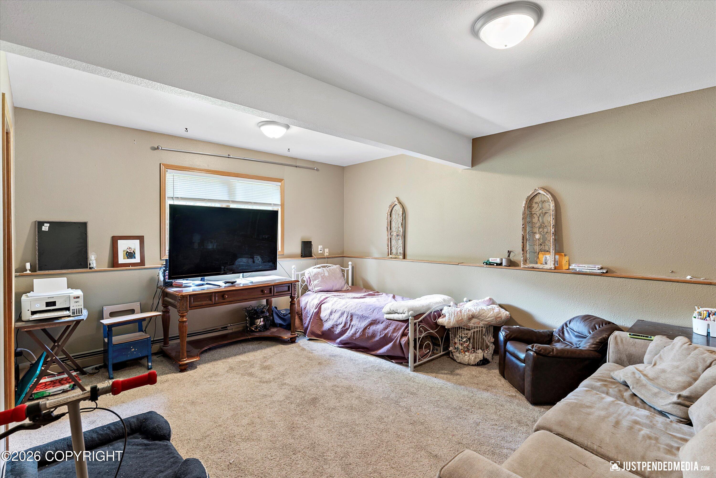 2020 N Kentucky Derby Drive Property Photo 5