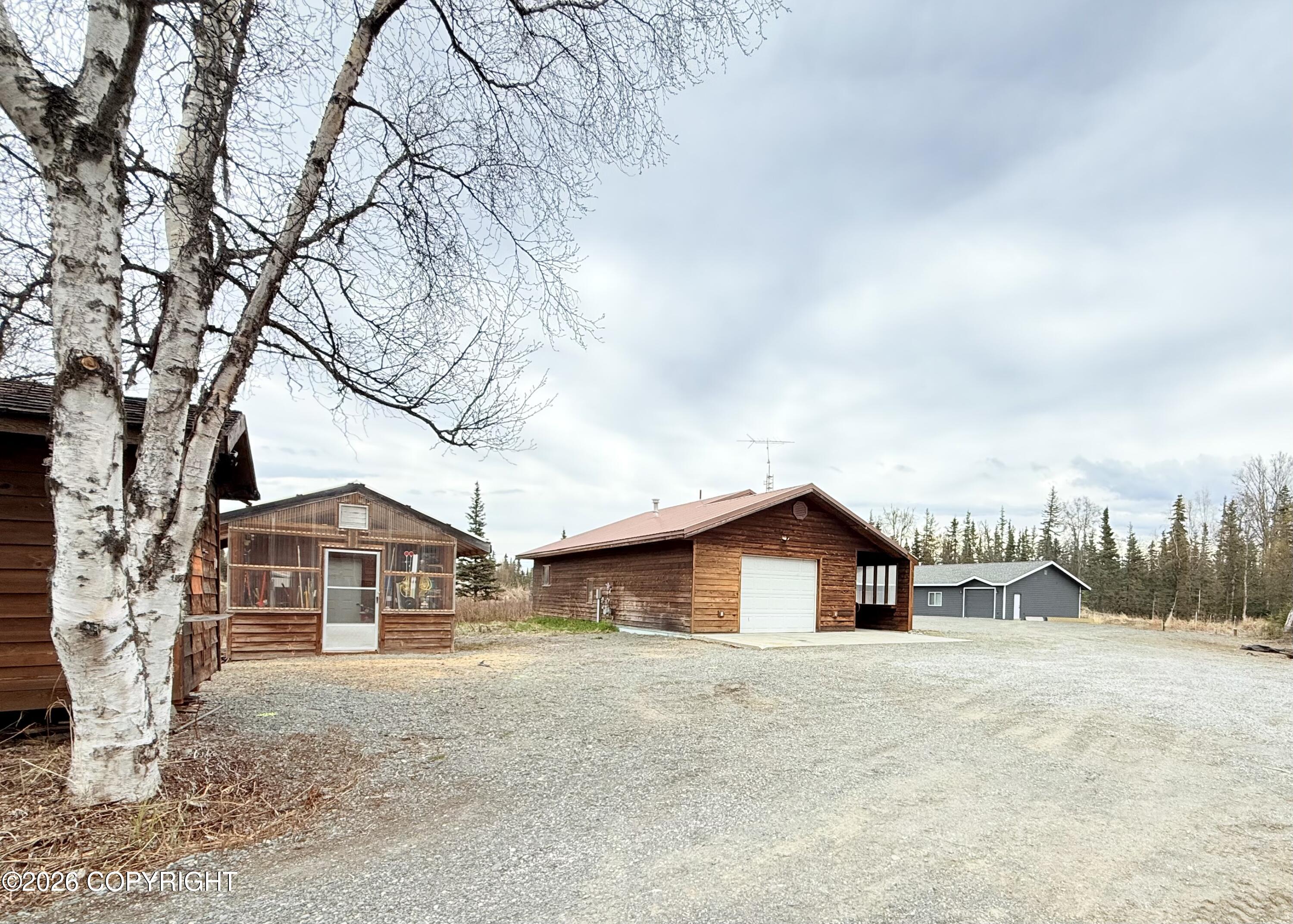 53350 Empress Avenue Property Photo 3