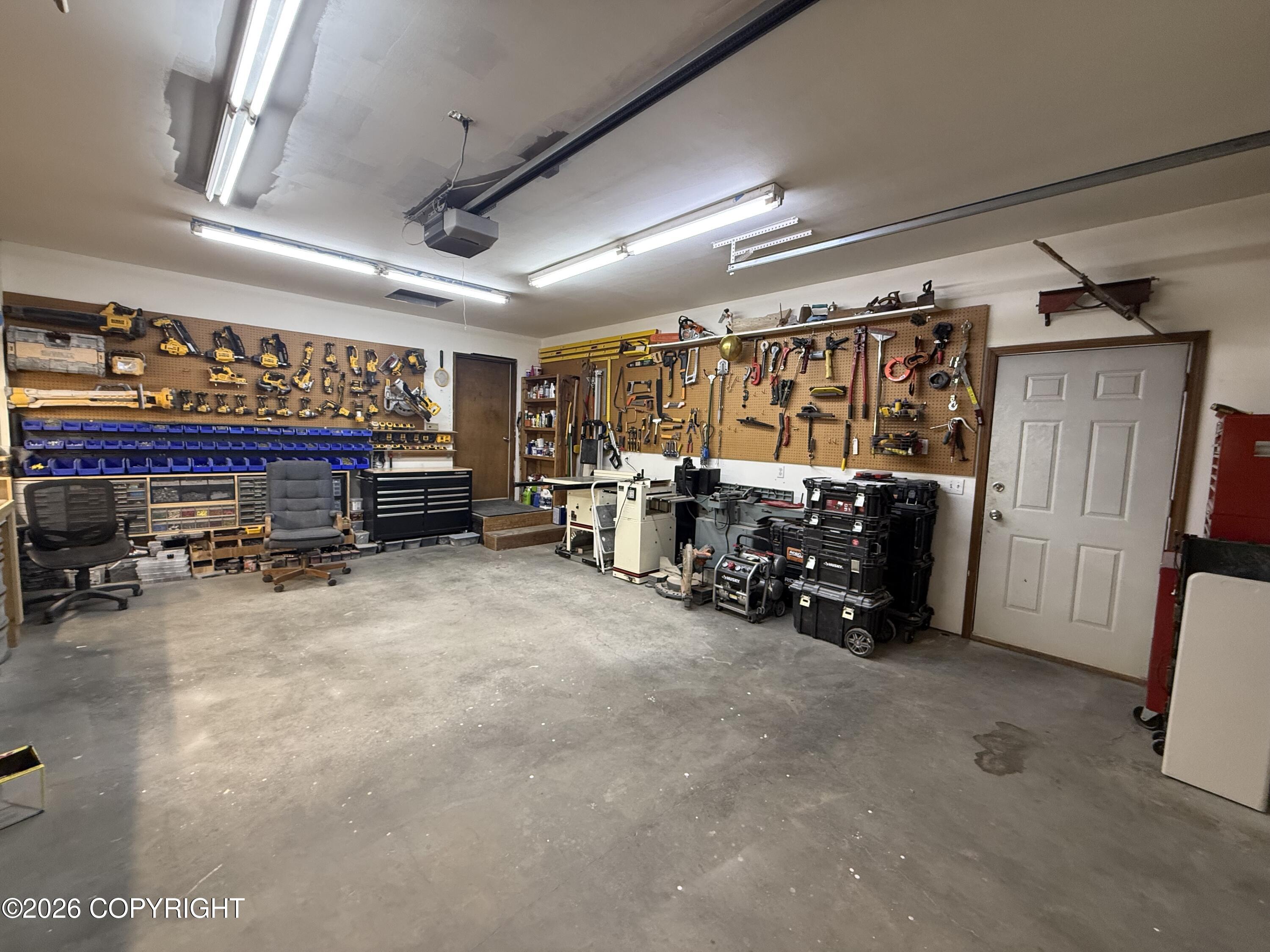 53350 Empress Avenue Property Photo 34