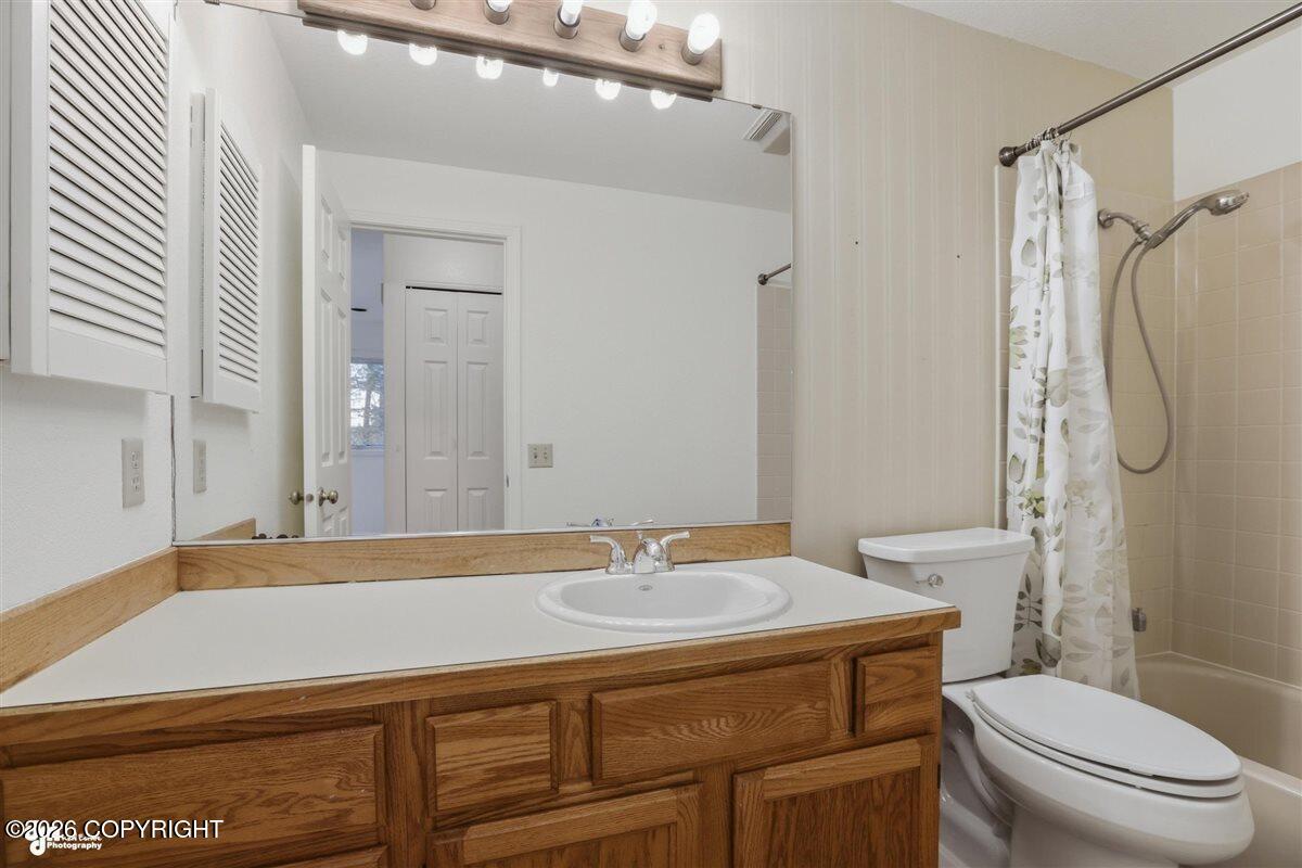 2945 Brittany Place Property Photo 18