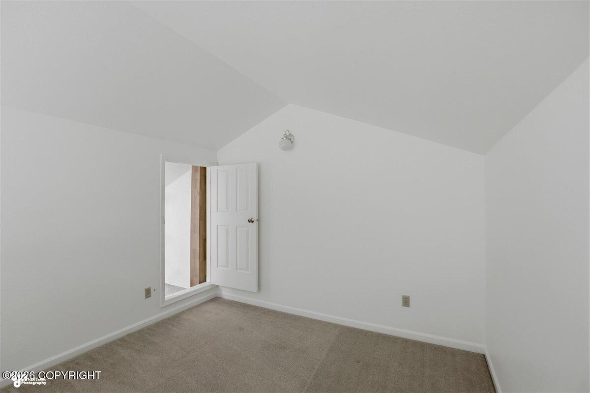 2945 Brittany Place Property Photo 34