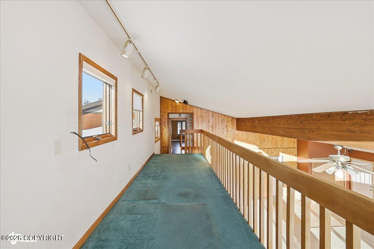 323 W Rockwell Avenue Property Photo 19