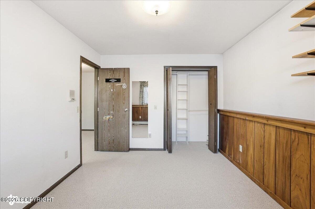 323 W Rockwell Avenue Property Photo 29