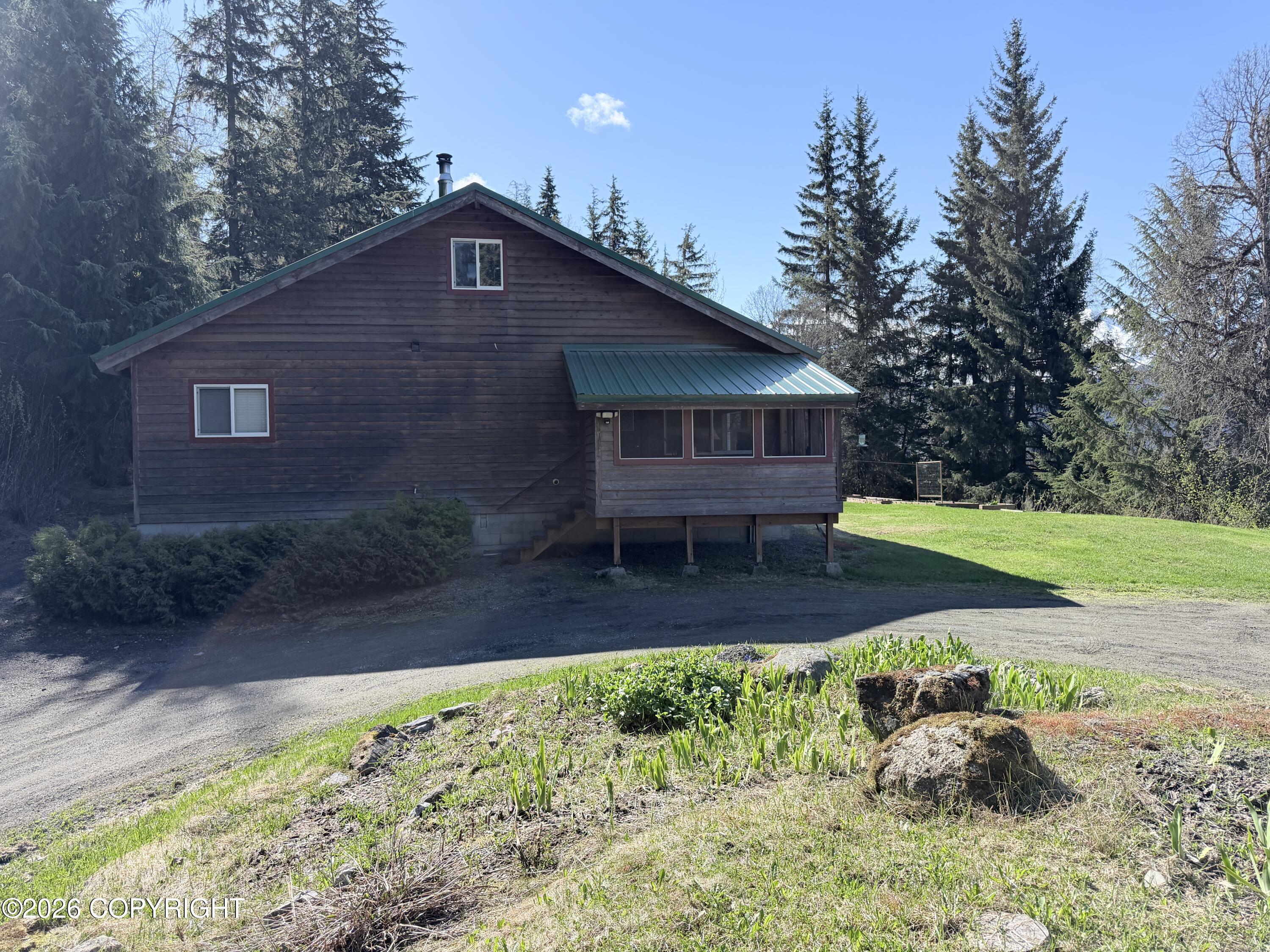 26814 Haines Highway Property Photo 5