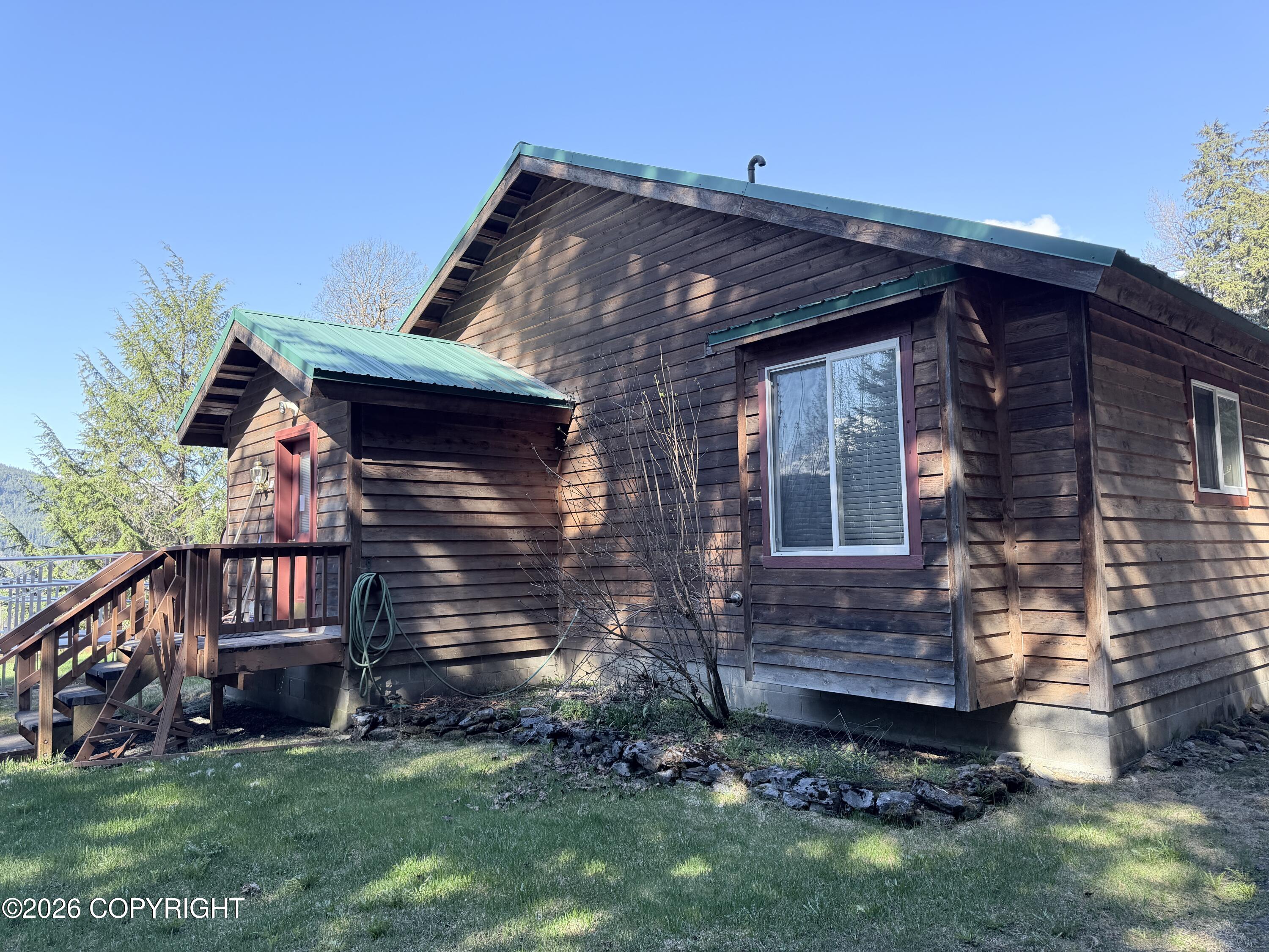 26814 Haines Highway Property Photo 8