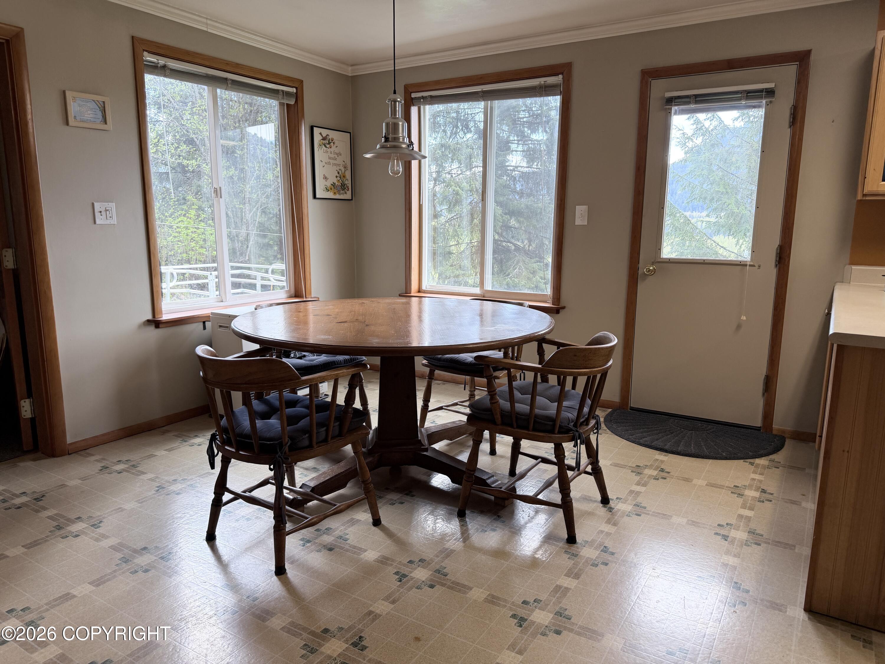 26814 Haines Highway Property Photo 9