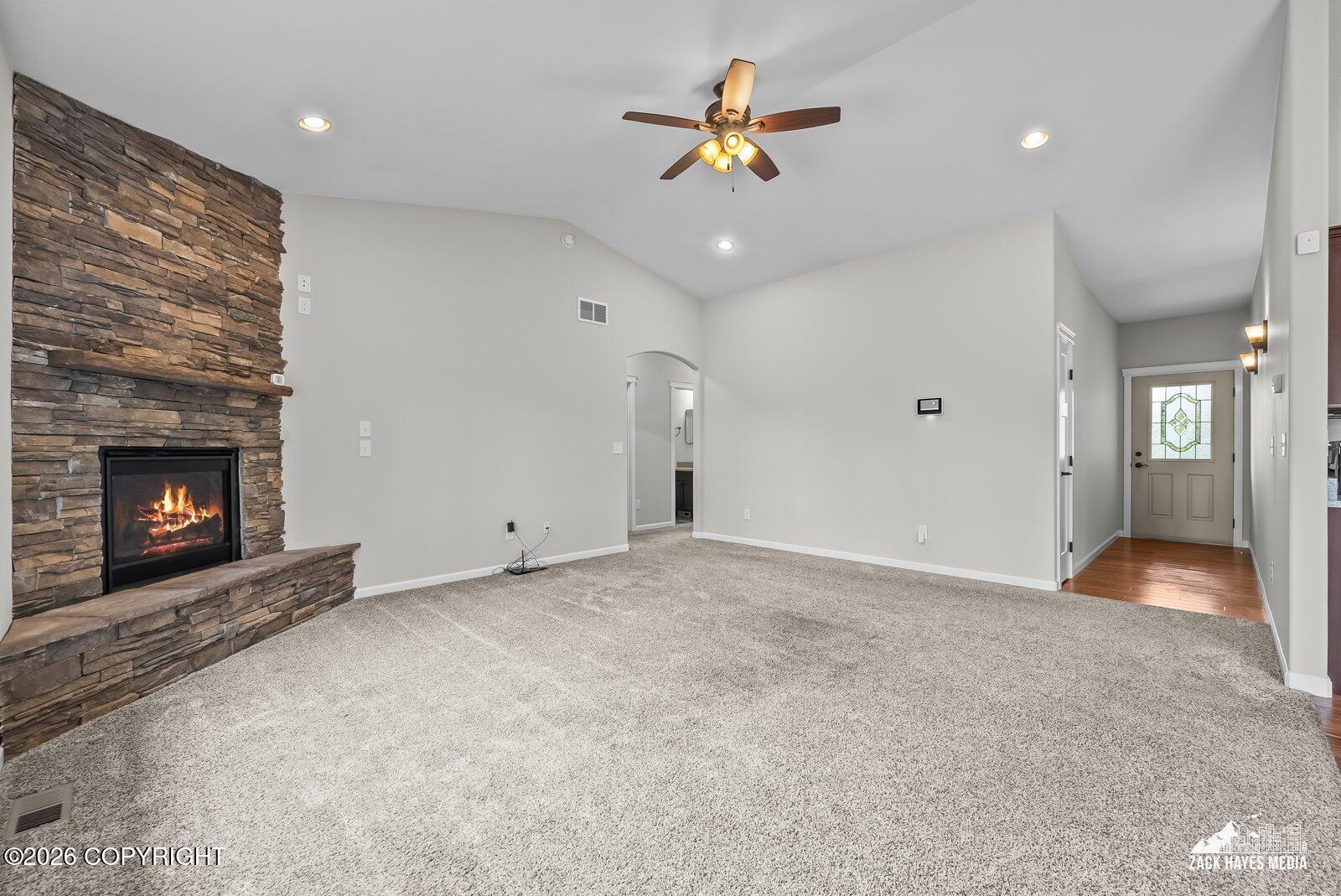 892 W Jones Drive Property Photo 12