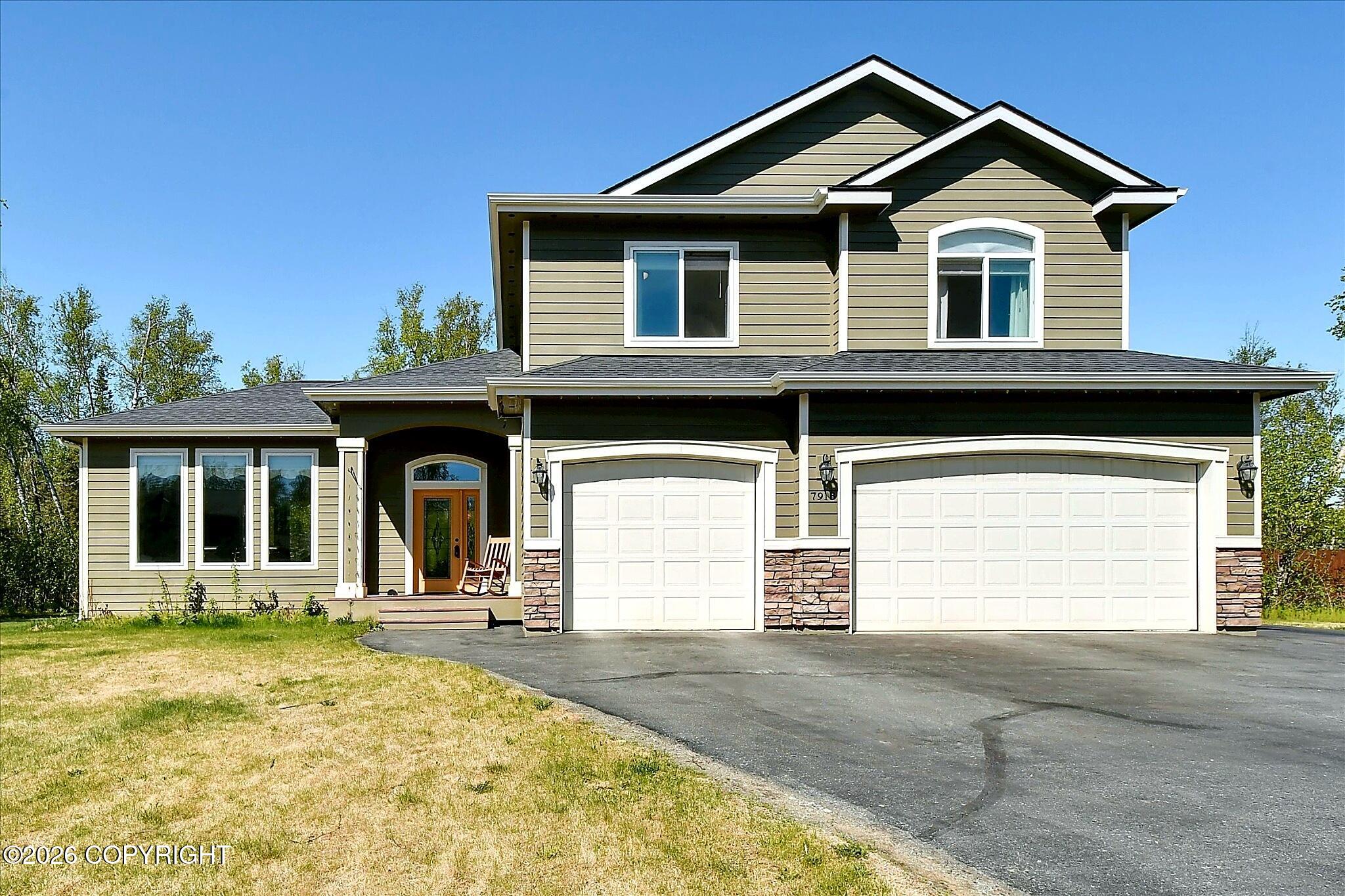 7913 E Wolf Creek Road Property Photo 1