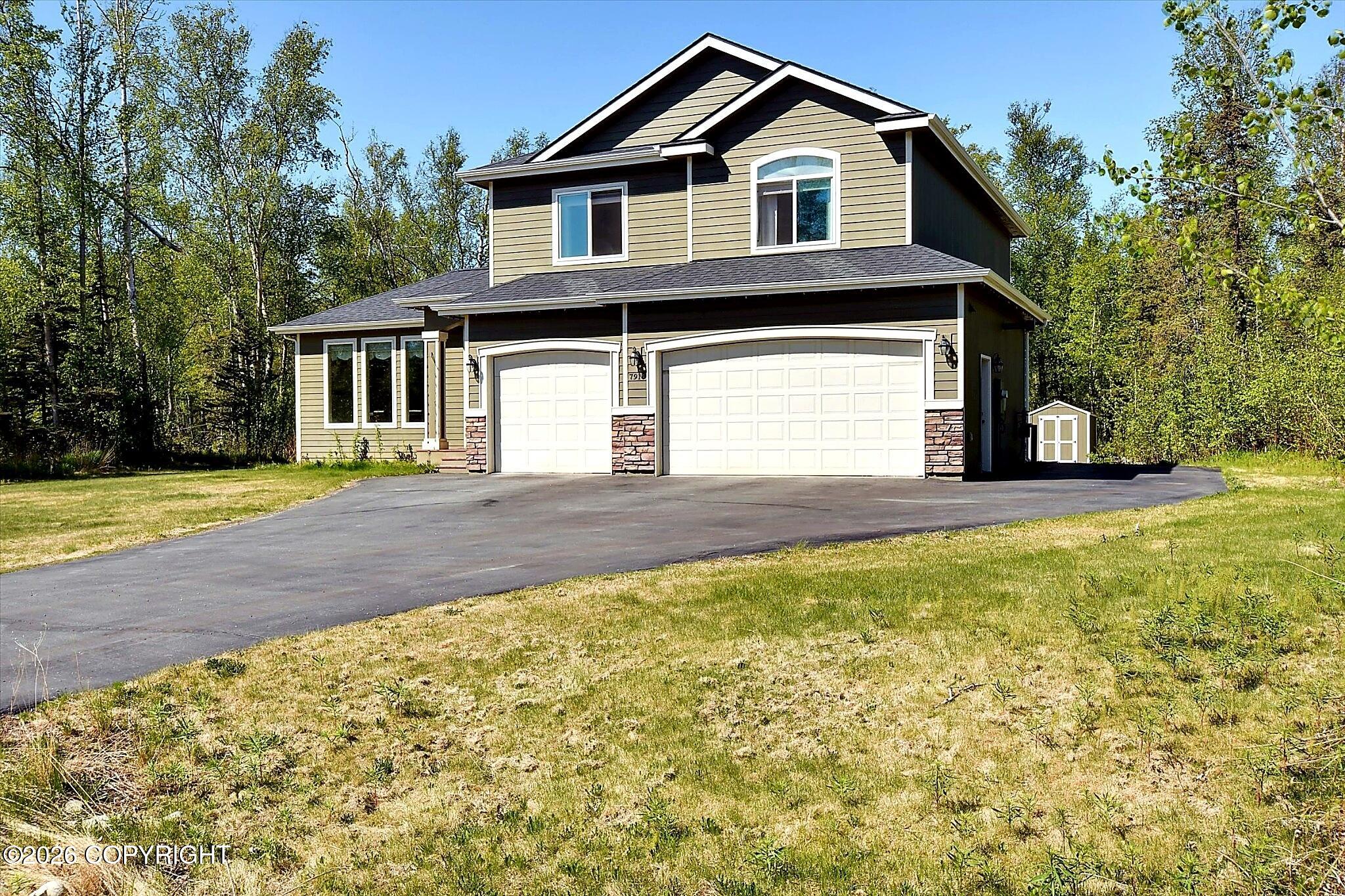 7913 E Wolf Creek Road Property Photo 3
