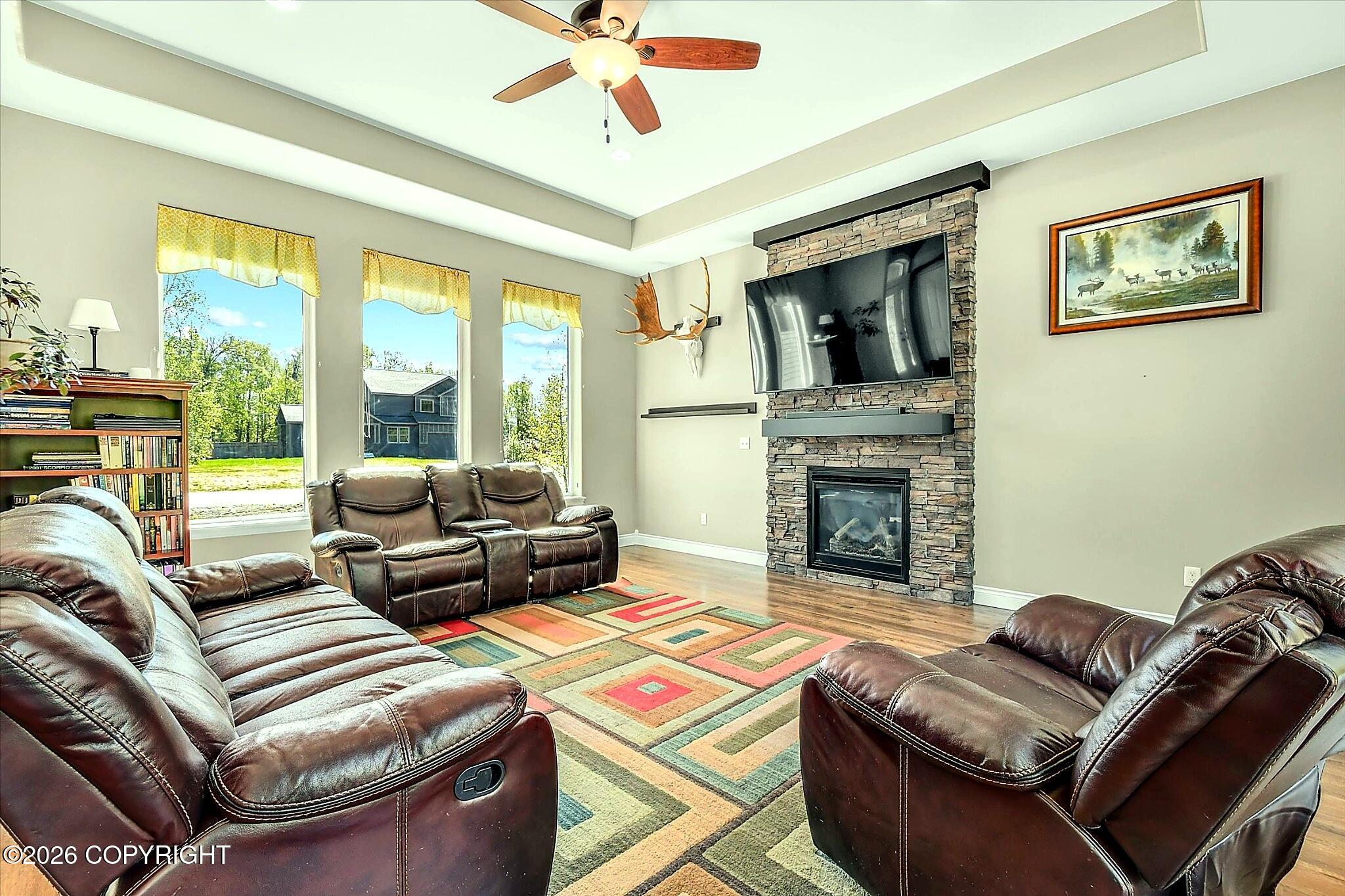 7913 E Wolf Creek Road Property Photo 7