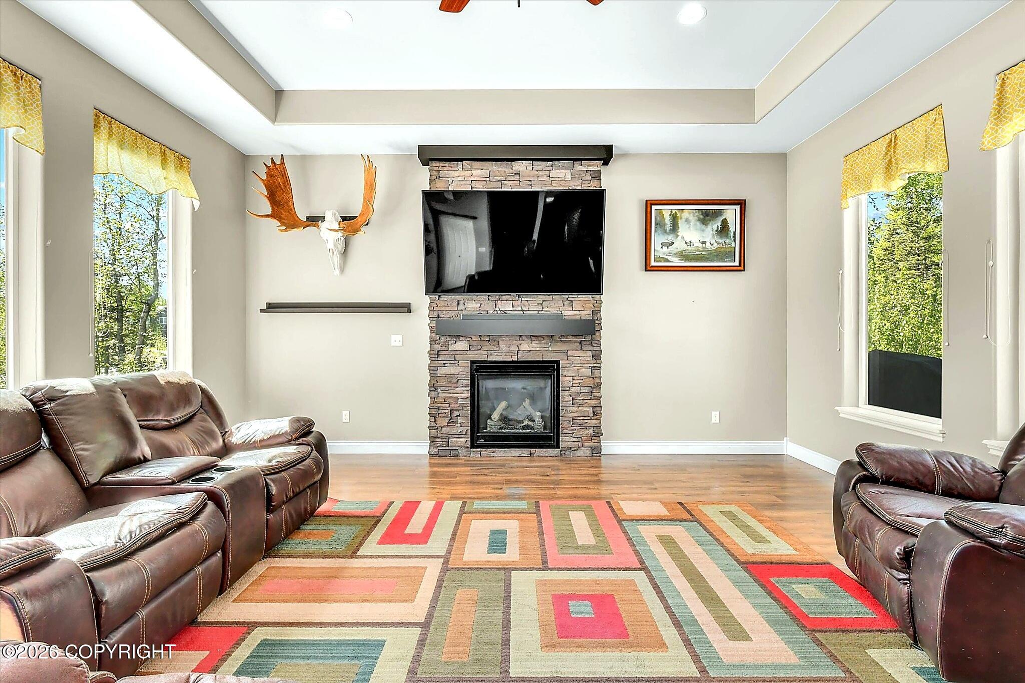 7913 E Wolf Creek Road Property Photo 8