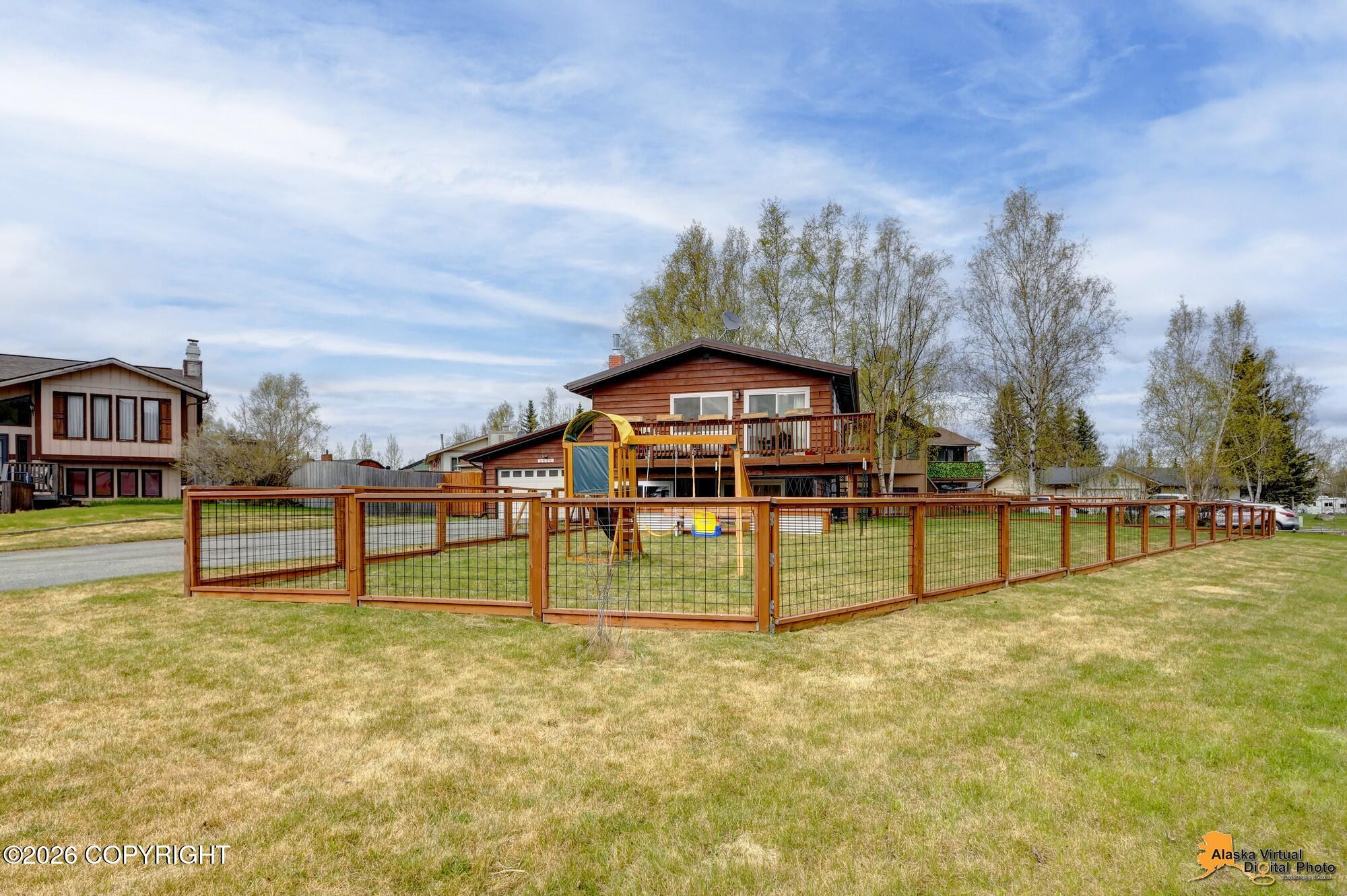 3520 Cherry Street Property Photo 4