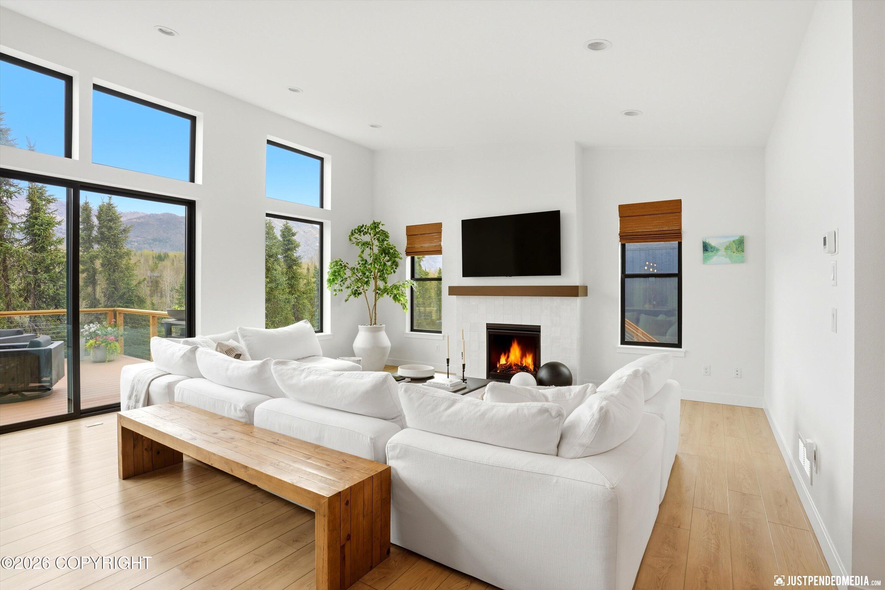 18063 Rivervista Road Property Photo 6
