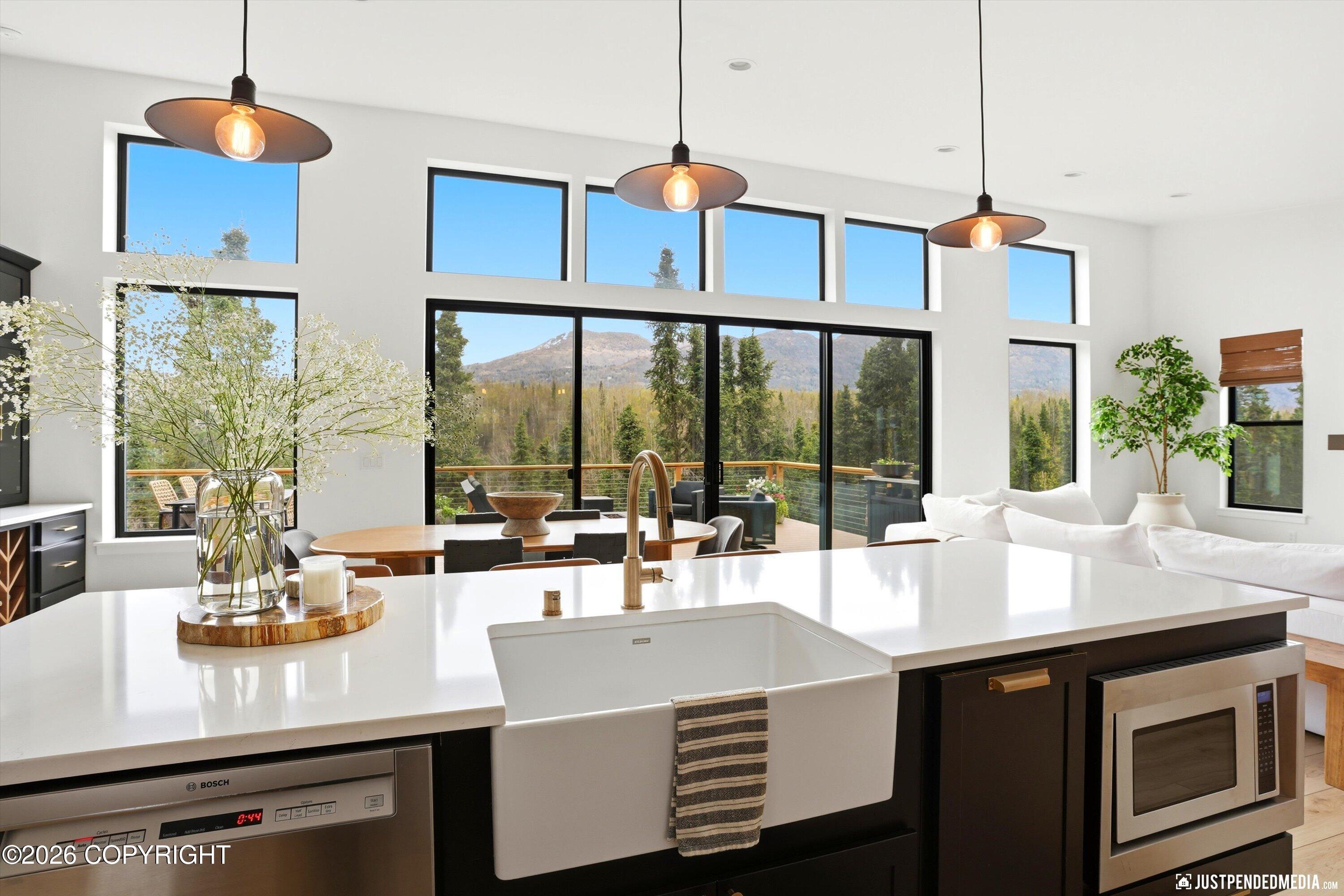 18063 Rivervista Road Property Photo 14