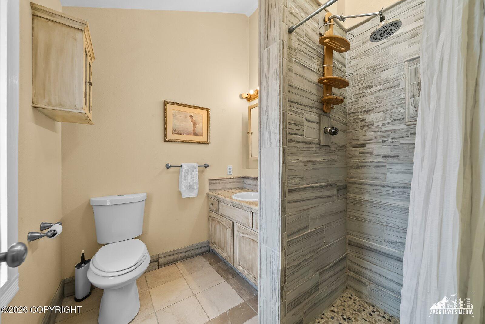 8201 Robert Drive Property Photo 23