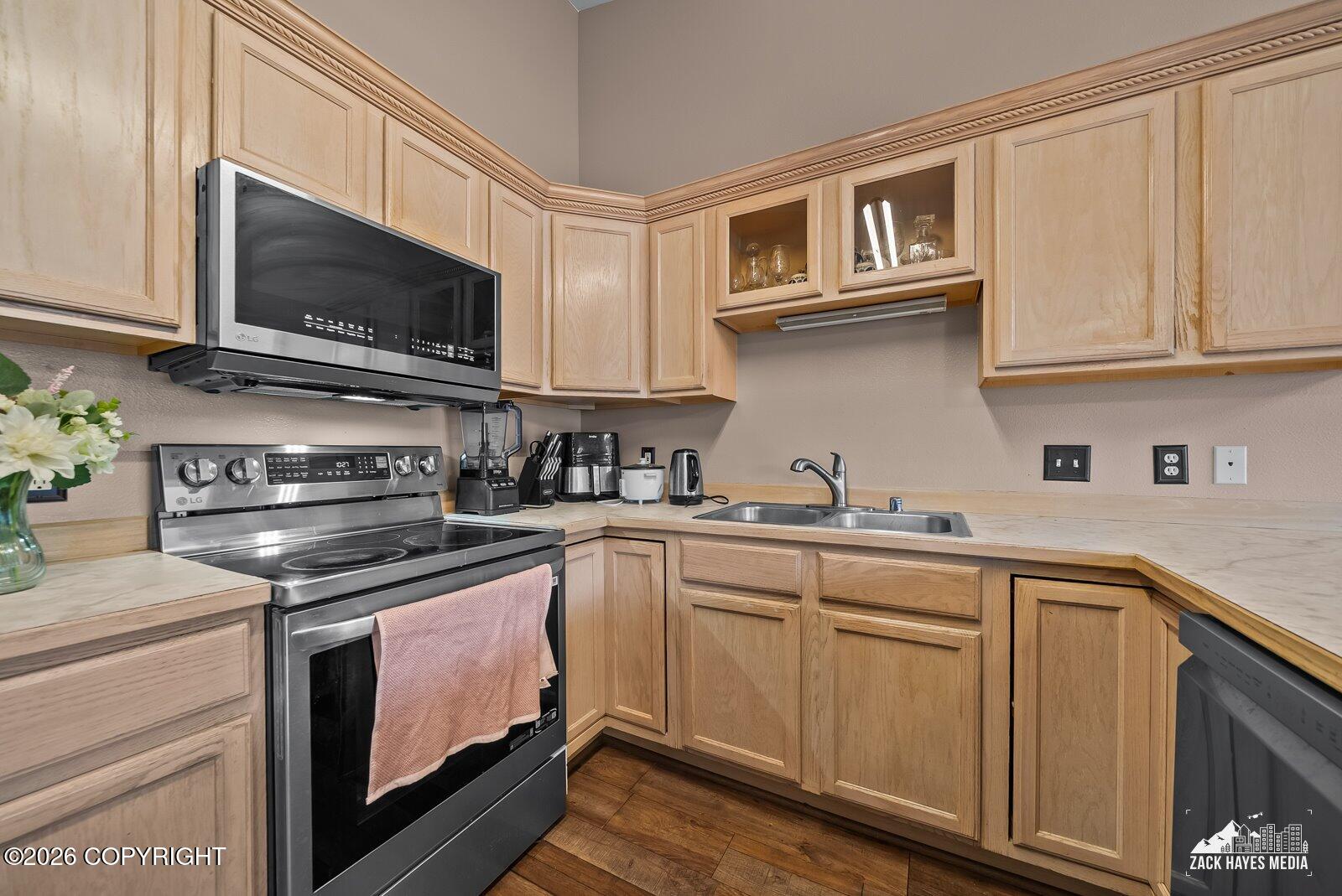 2466 Cloverwood Loop #25 Property Photo 22