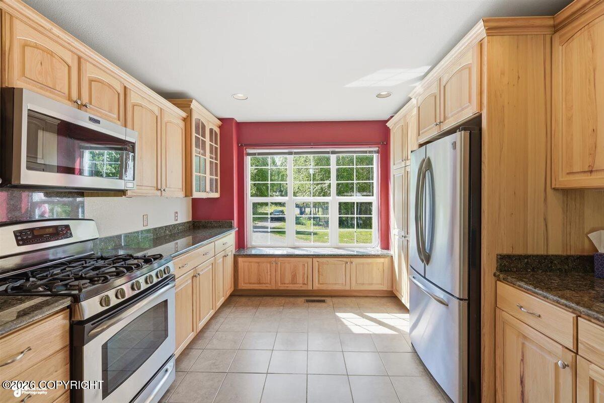 24049 W Hagion Circle Property Photo 15