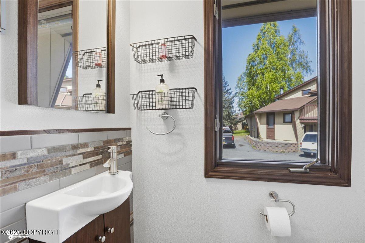 100 Bunnell Street #1a Property Photo 15