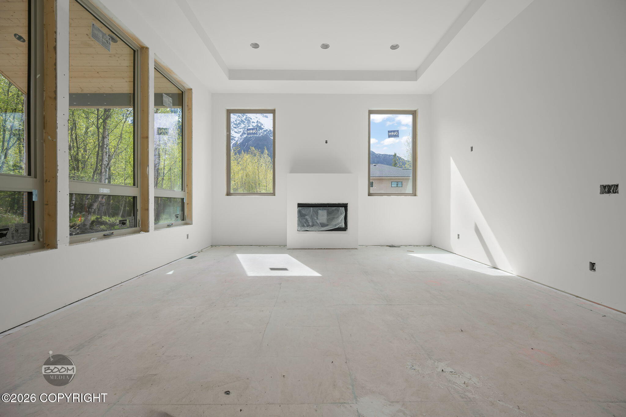 5905 S Gates Street Property Photo 10