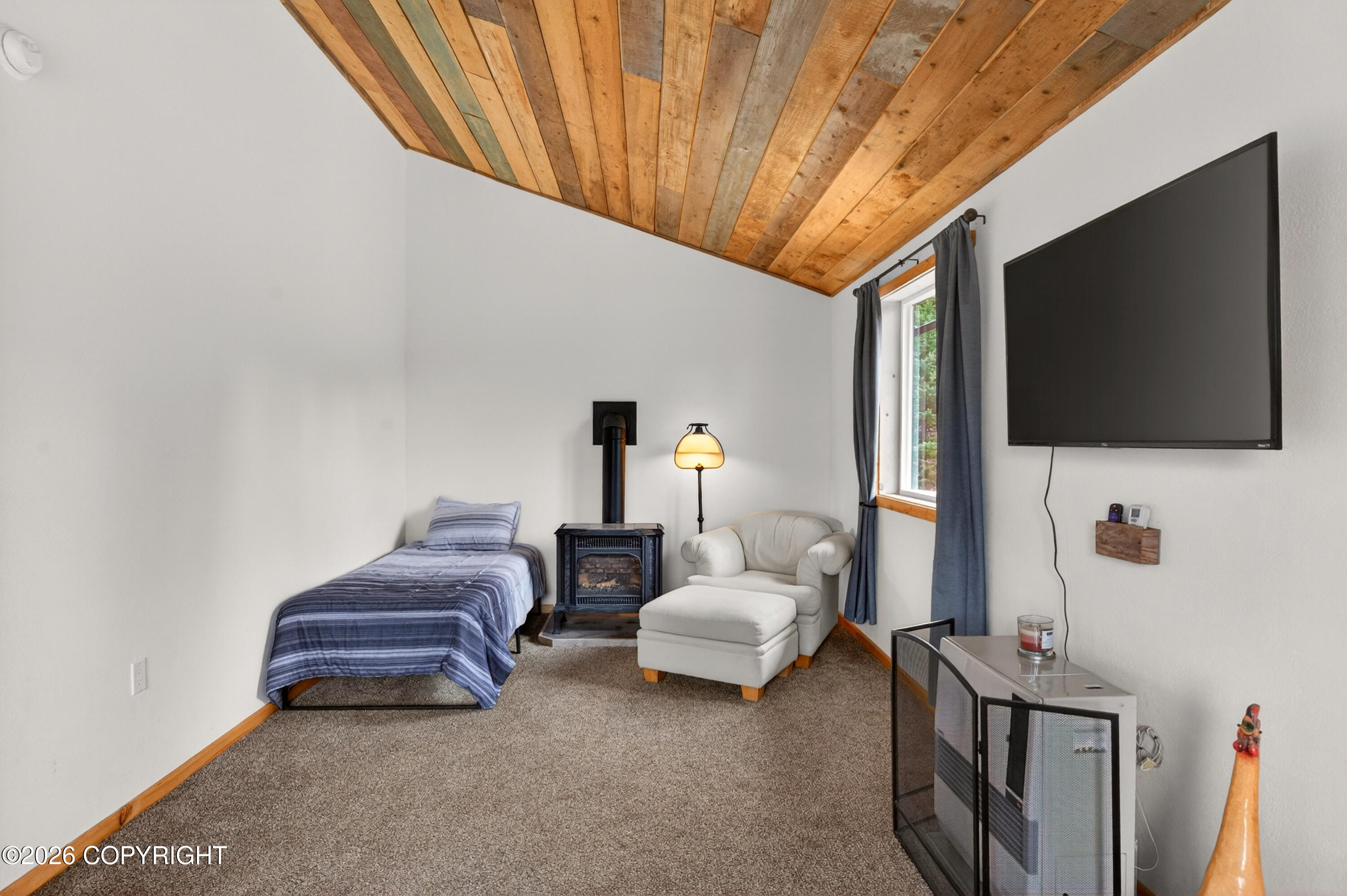 40854 Ruth Way Property Photo 13