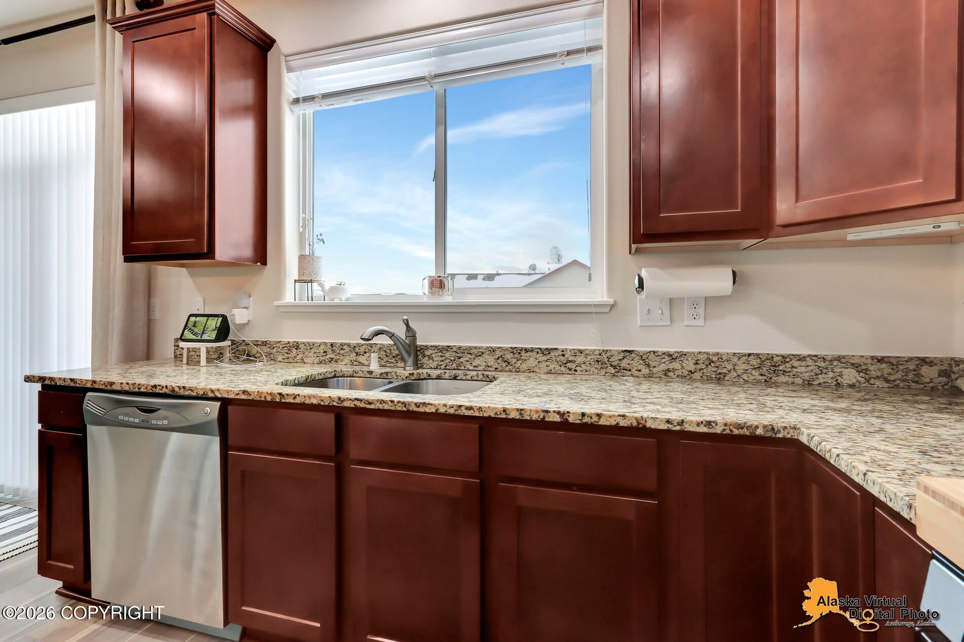 5502 Yukon Charlie Loop Property Photo 21