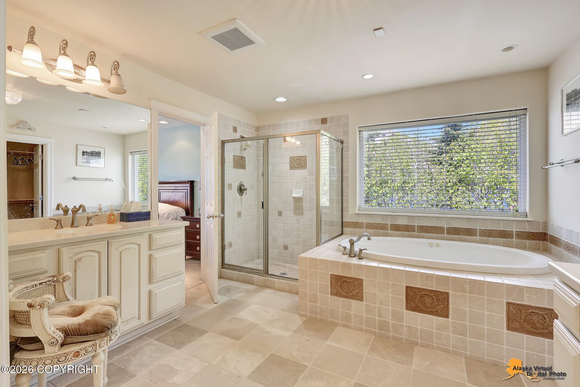16319 Essex Park Drive Property Photo 47