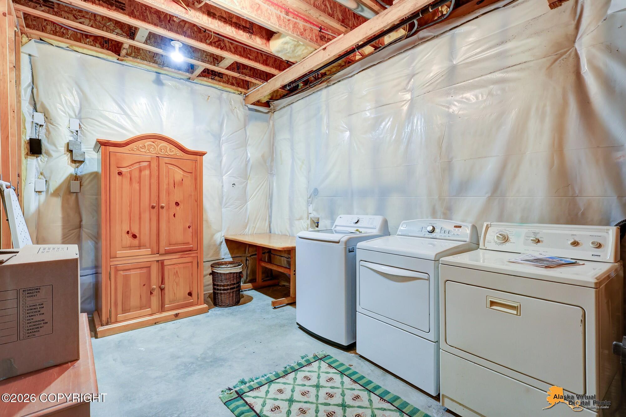 16319 Essex Park Drive Property Photo 69